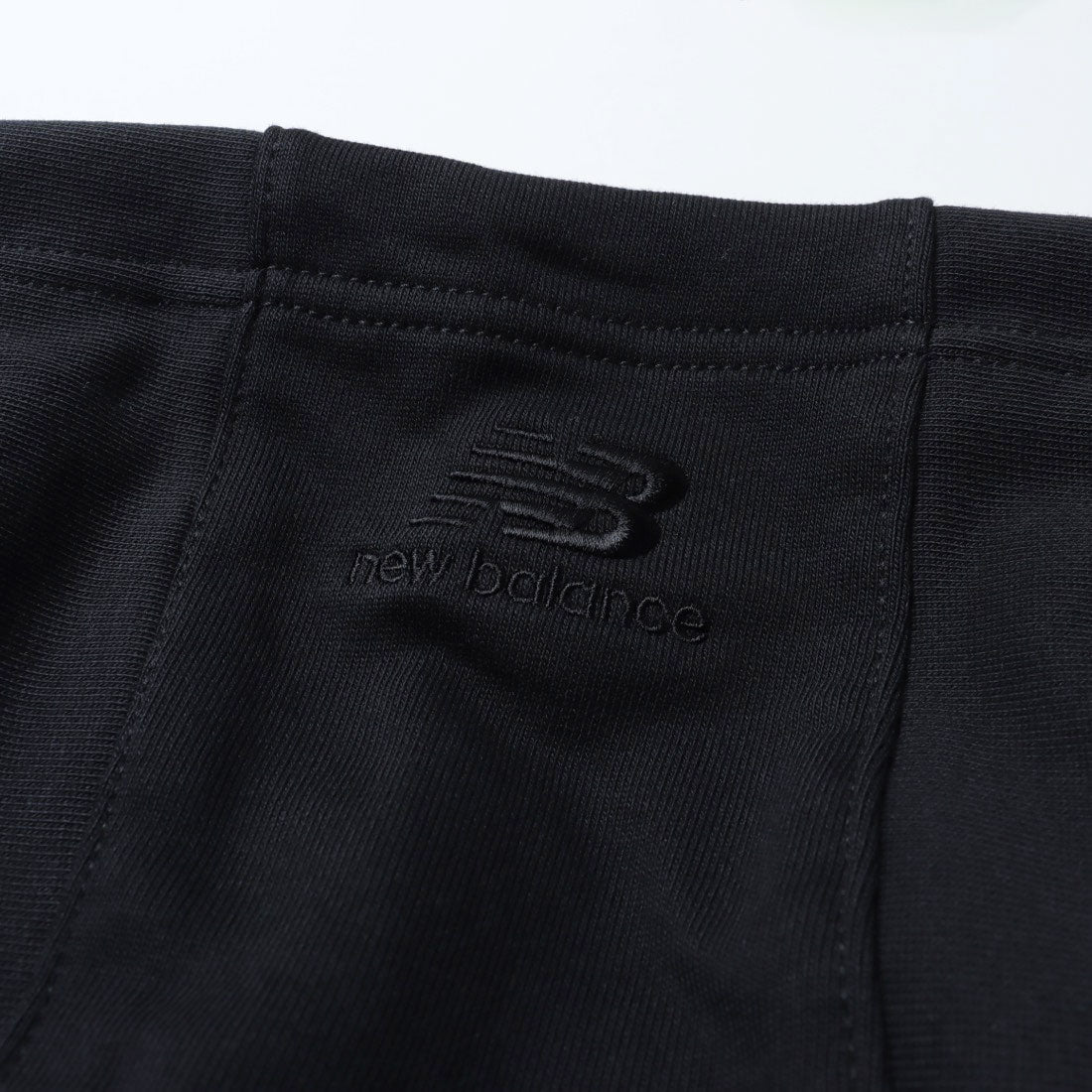 ニューバランス New Balance NBSC HOODIE フーディー パーカー(SEMI OVER FIT) （ブラック） ブラック