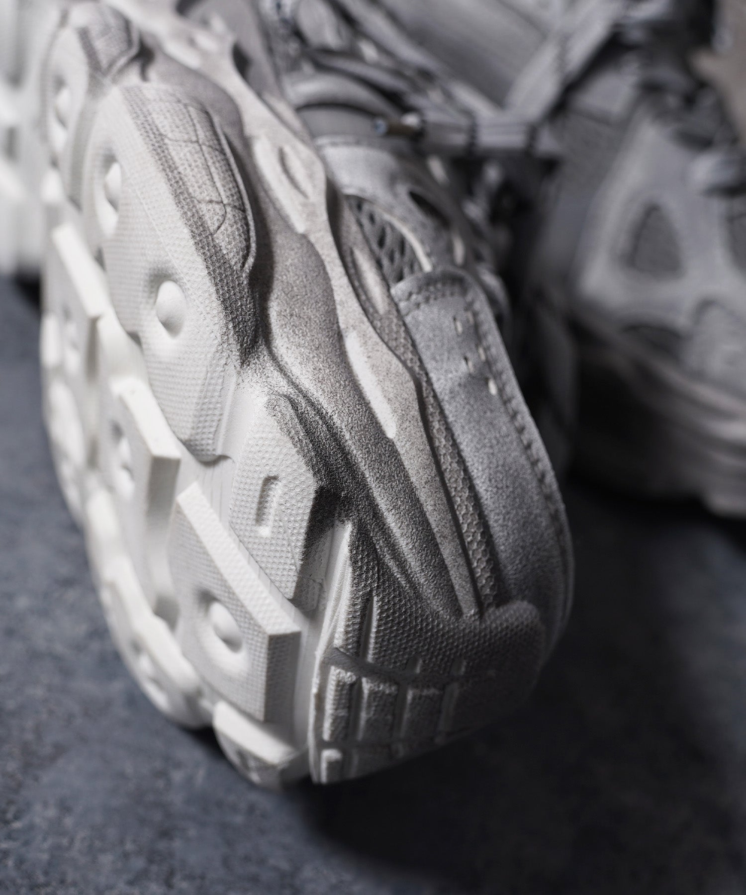 ワンフォークロージング 1111clothing DIRTY加工 ダットスニーカー （GRAY） GRAY