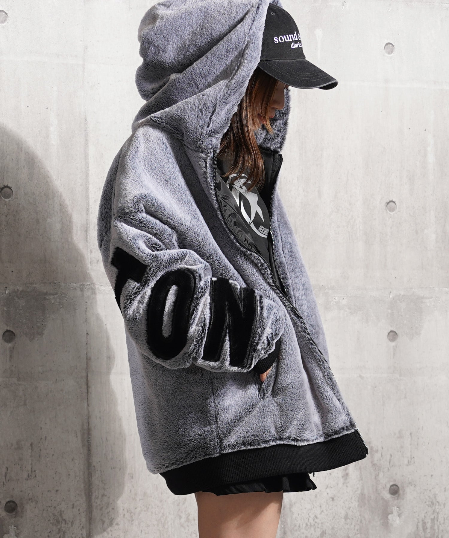 One Fork Closing 1111clothing Mink Touch Fur Jacket