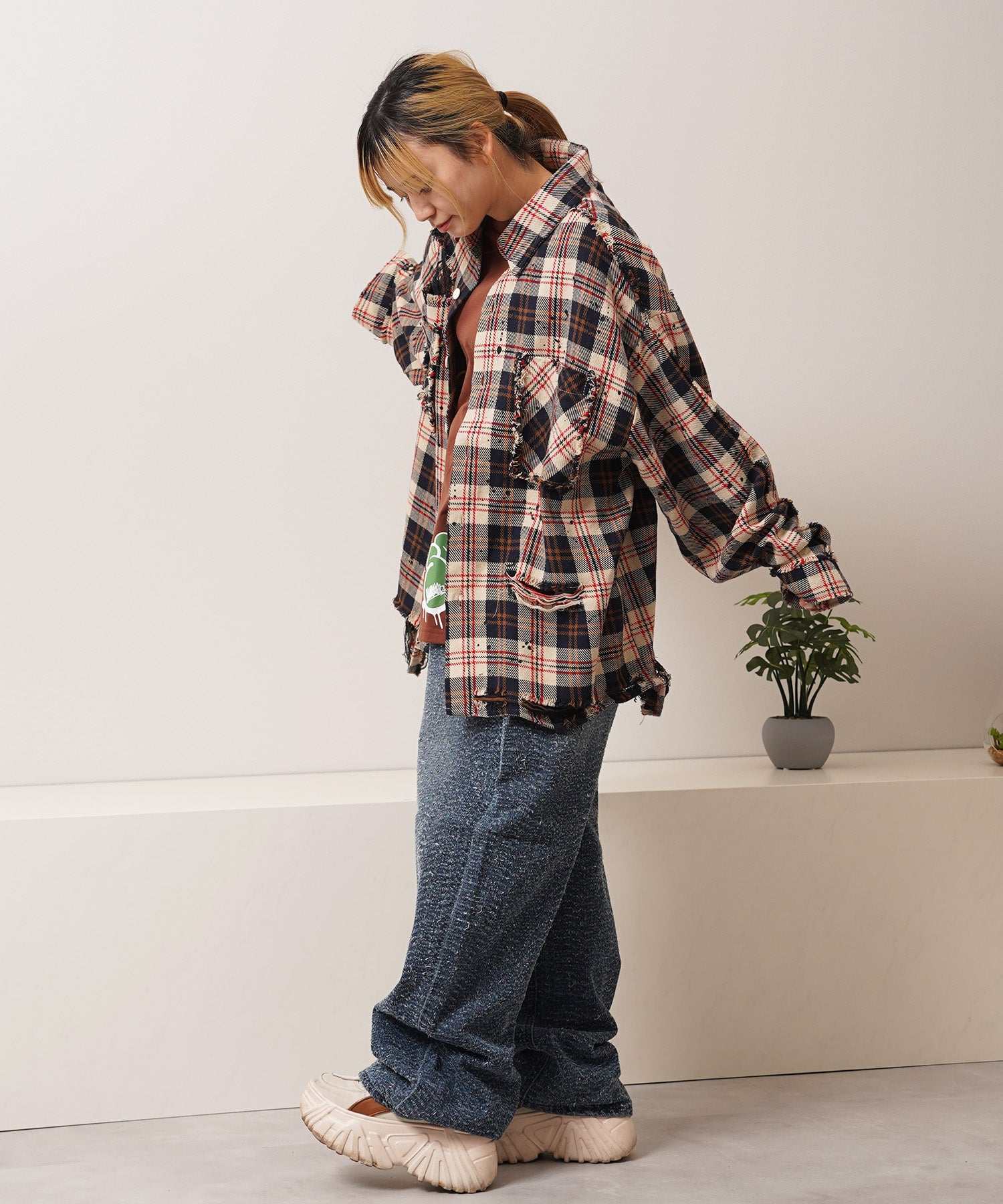 ワンフォークロージング 1111clothing グランジ加工 ダメージ ヘビーチェックシャツ （BLACK） BLACK