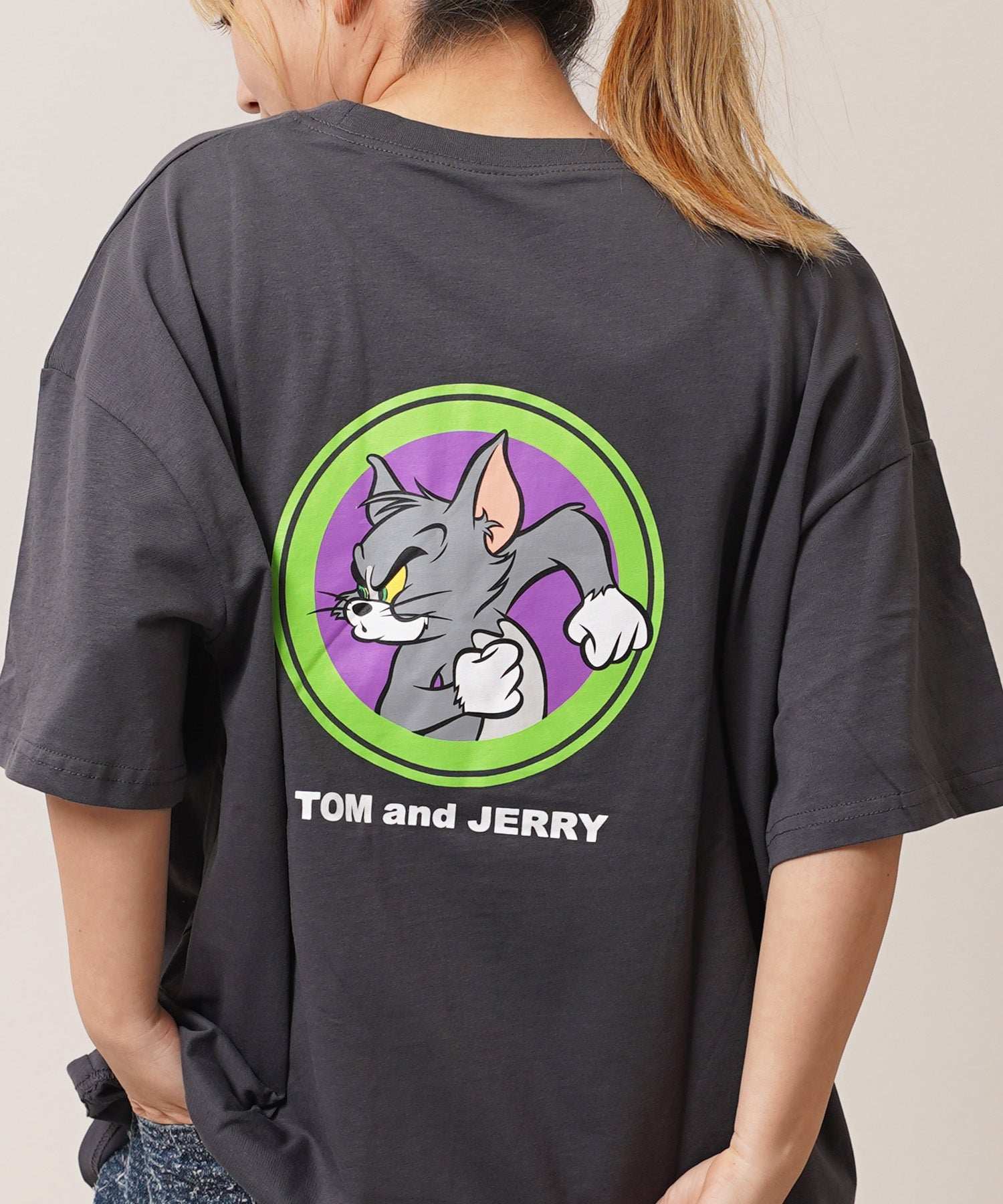 ワンフォークロージング 1111clothing TOM&JERRY S/S Tee （B柄-CHARCOAL） B柄-CHARCOAL