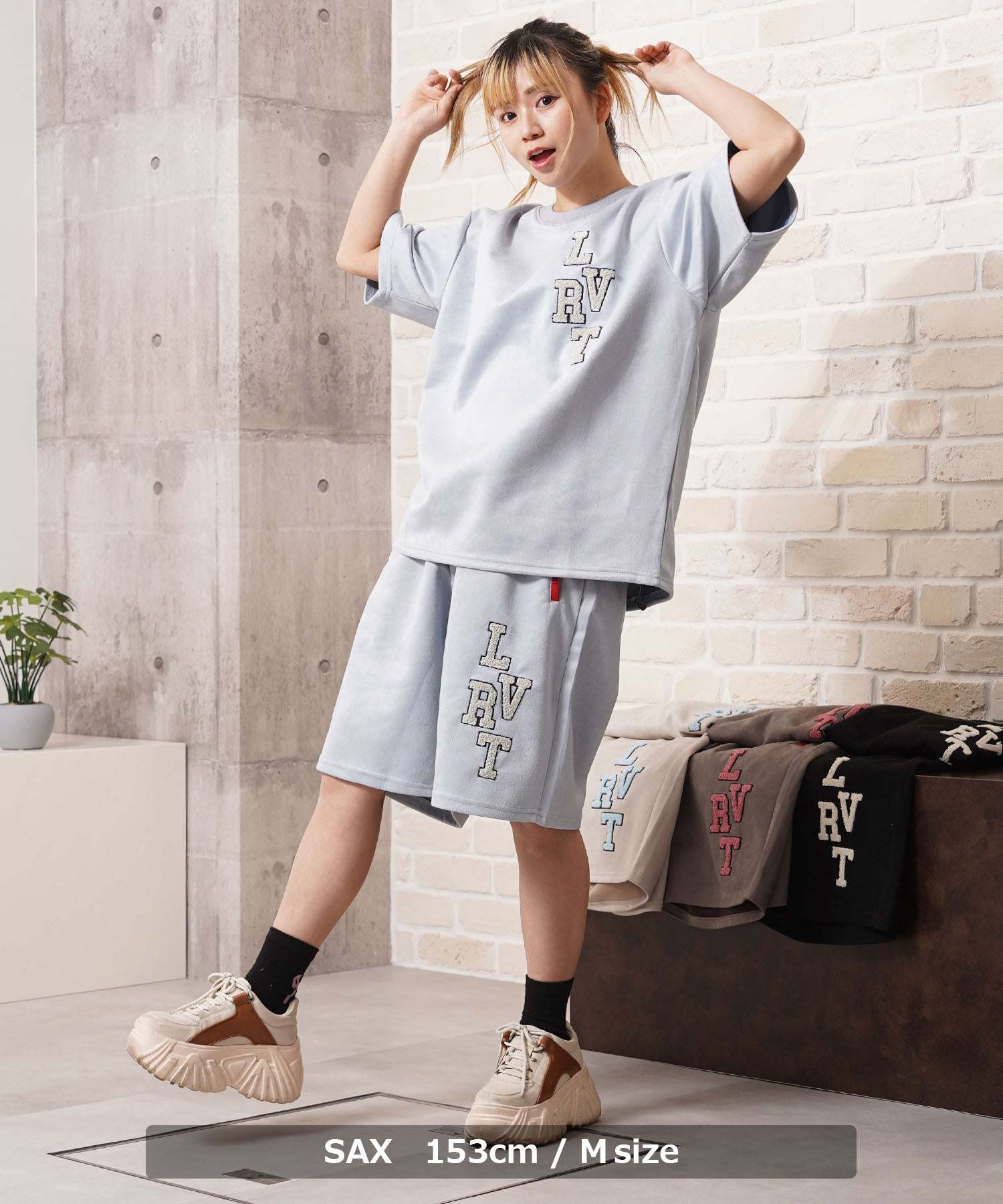 ワンフォークロージング 1111clothing カットスエード サガラ刺繍 Tシャツ （MOCHA） MOCHA