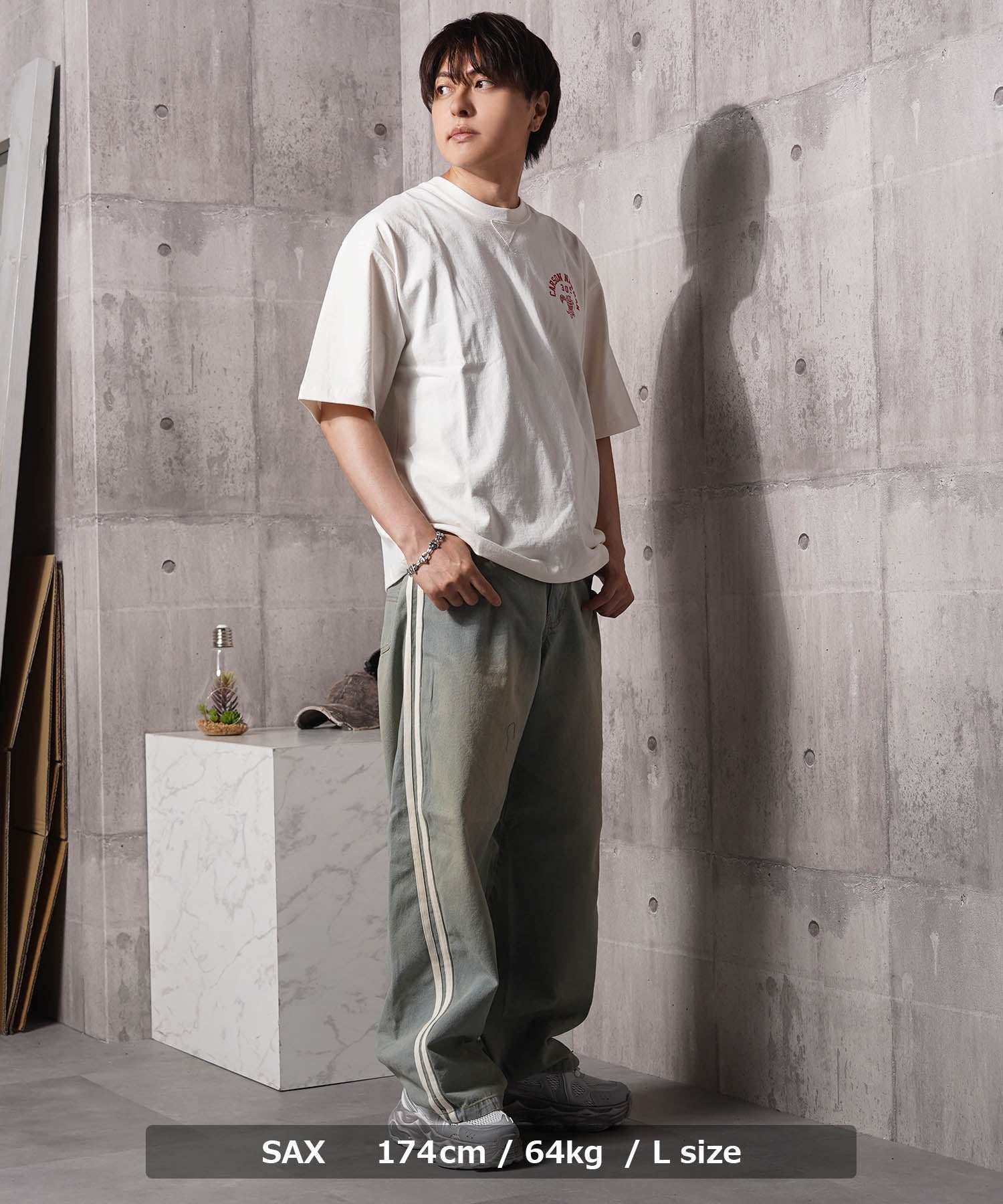 ワンフォークロージング 1111clothing ツイストライン バレルレッグデニム （SAX） SAX