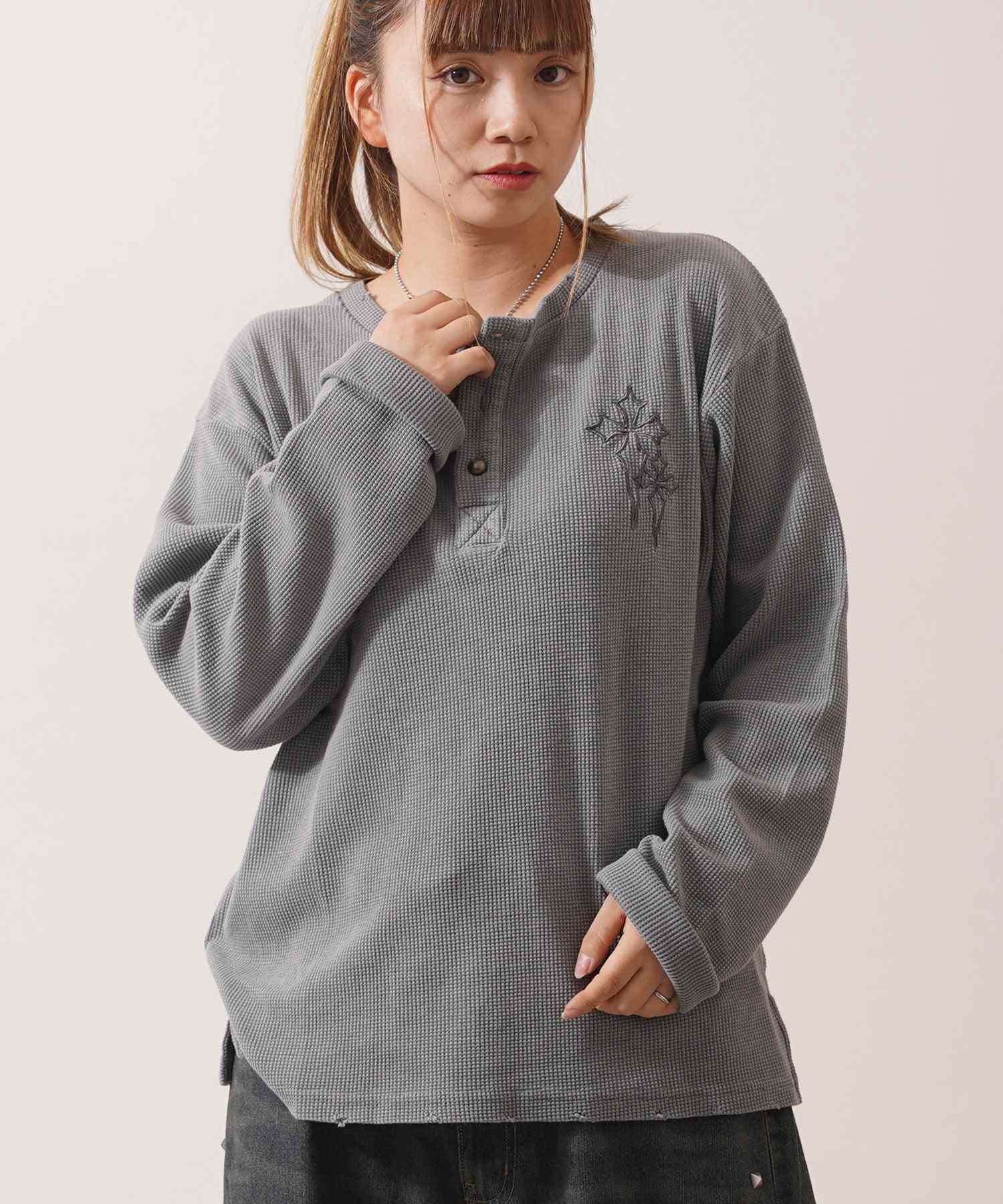 ワンフォークロージング 1111clothing クロス刺繍ピグメントワッフルロンT （GRAY） GRAY