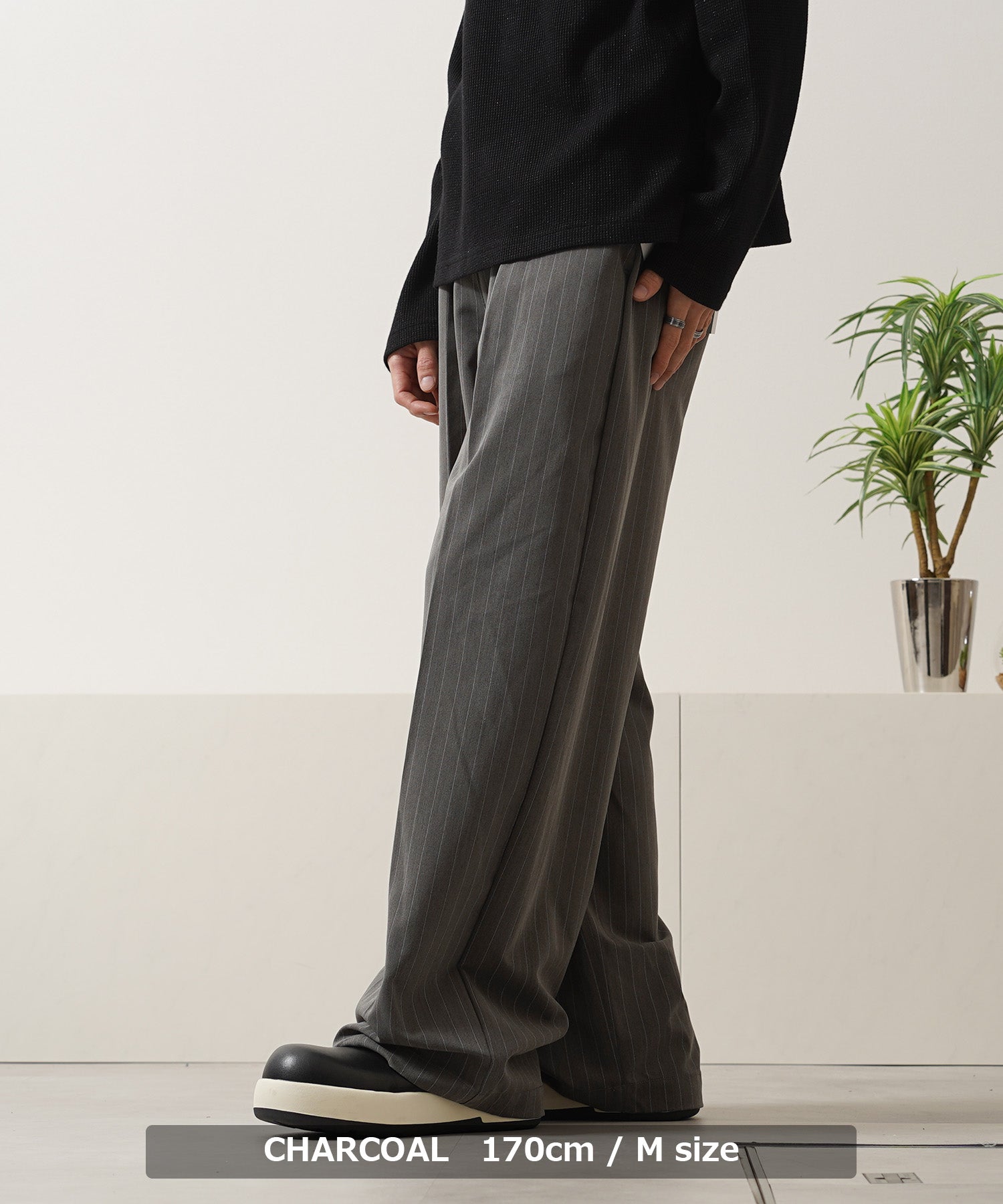 ワンフォークロージング 1111clothing ワンタック ストライプ ワイドスラックス （CHARCOAL） CHARCOAL