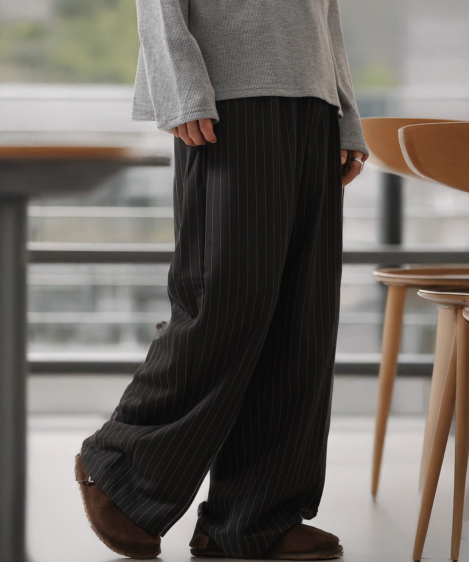 ワンフォークロージング 1111clothing ワンタック ストライプ ワイドスラックス （BLACK） BLACK