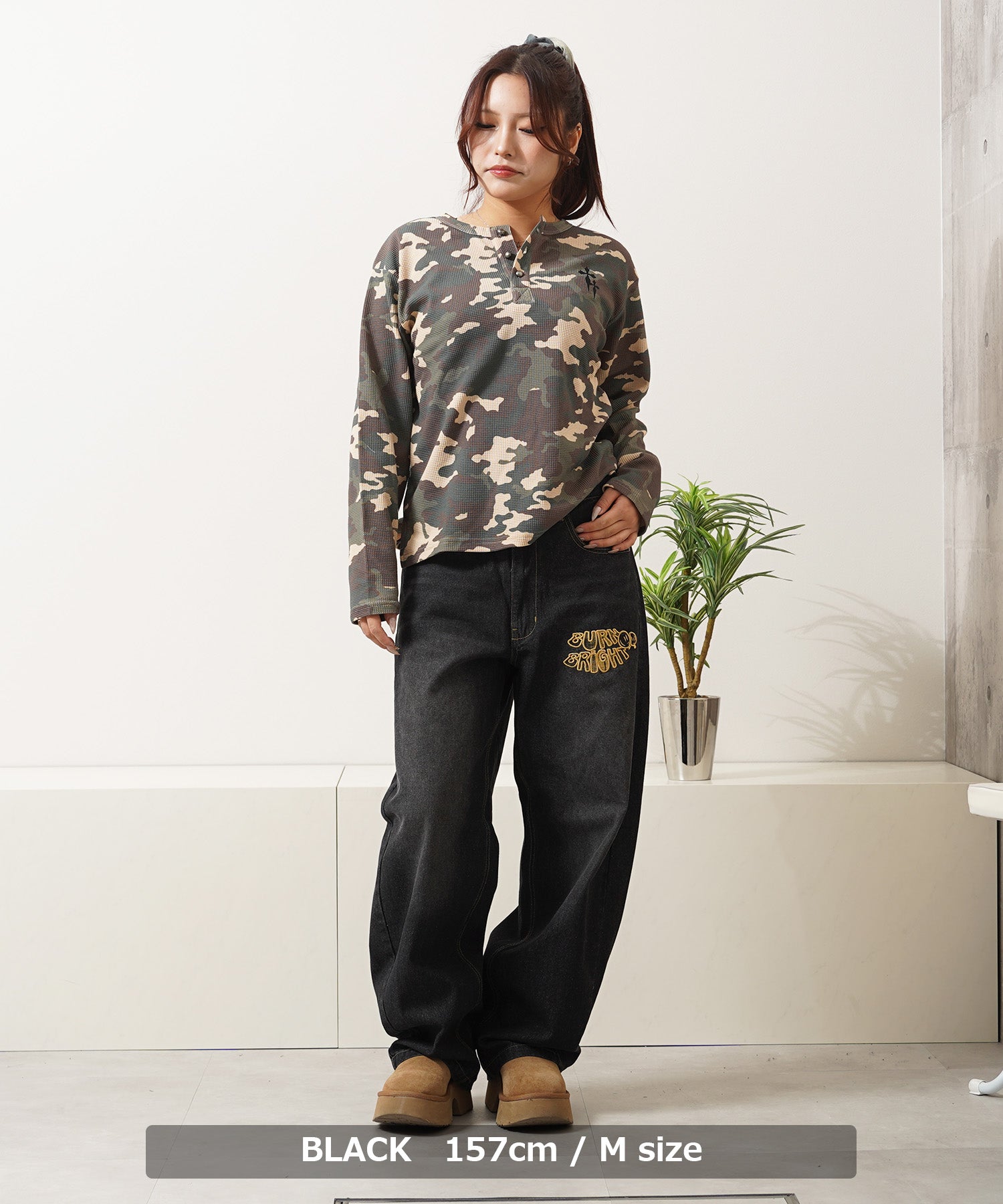 ワンフォークロージング 1111clothing チェック柄 バックアーチ ワイドデニムパンツ （INDIGO） INDIGO