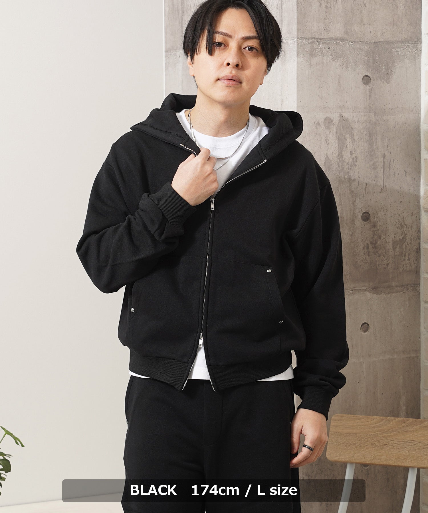 ワンフォークロージング 1111clothing 【N.W.T】スタッズ ダブルジップパーカー / セットアップ対応 （BLACK） BLACK