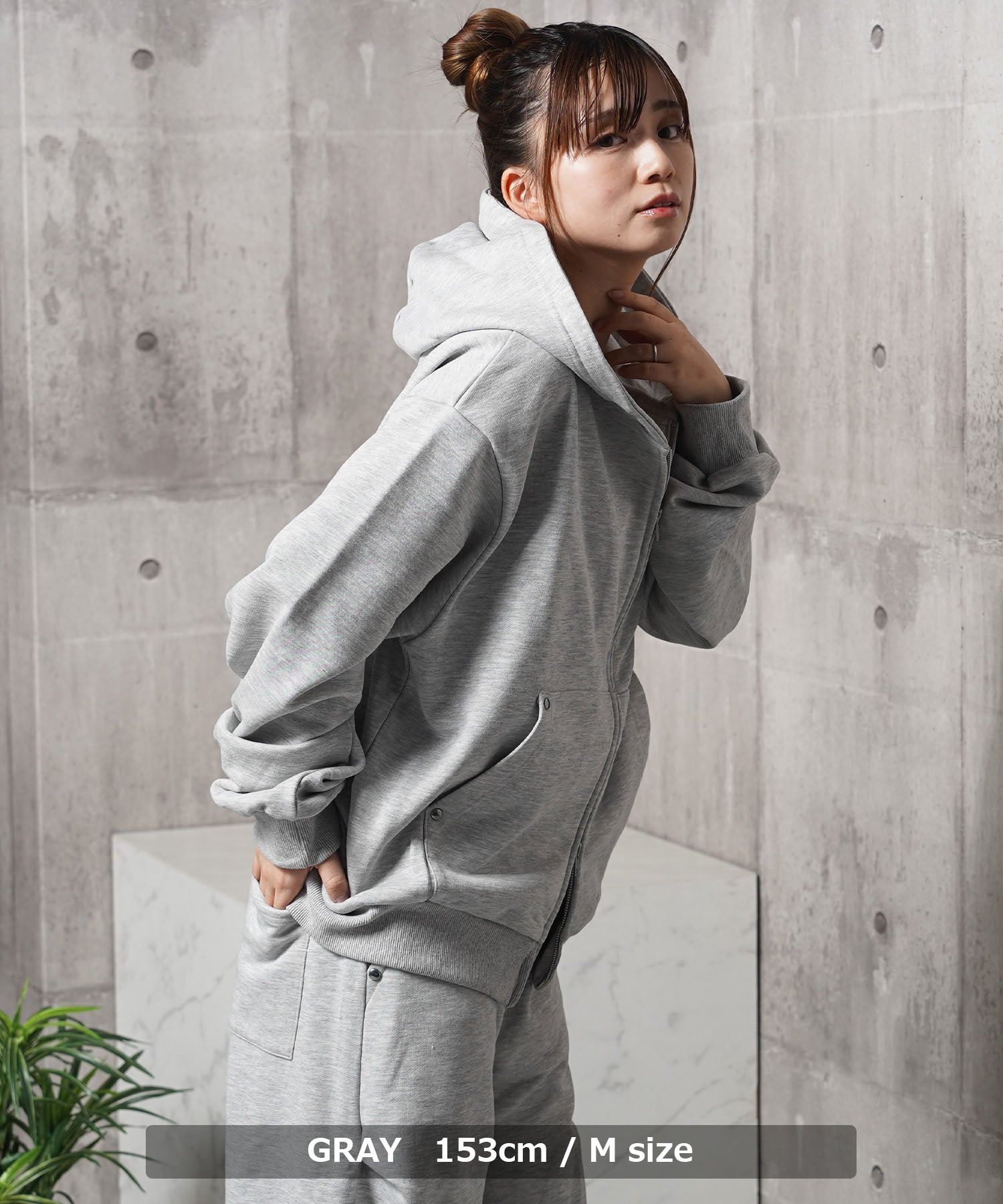 ワンフォークロージング 1111clothing 【N.W.T】スタッズ ダブルジップパーカー / セットアップ対応 （BLACK） BLACK