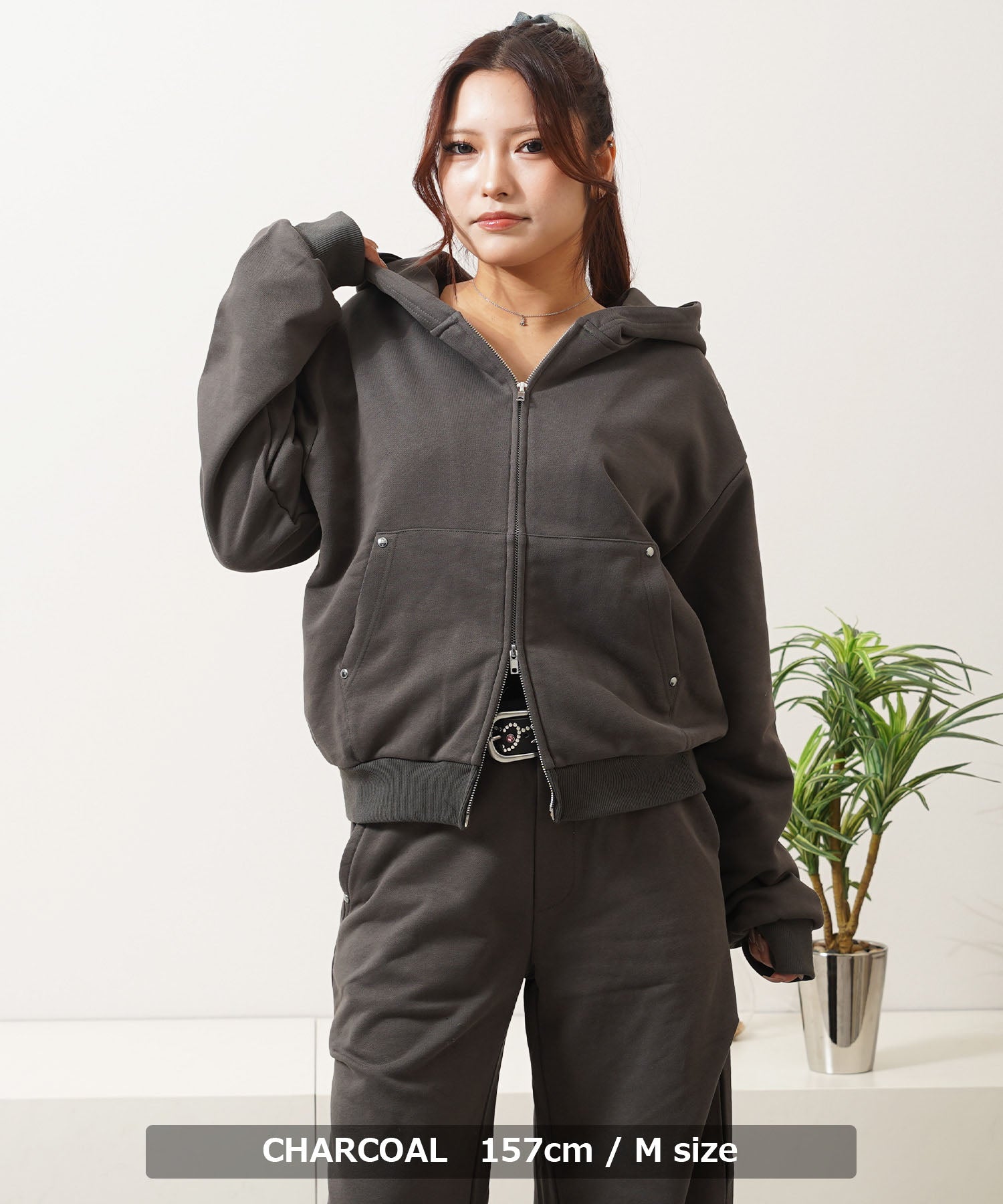 ワンフォークロージング 1111clothing 【N.W.T】スタッズ ダブルジップパーカー / セットアップ対応 （BLACK） BLACK