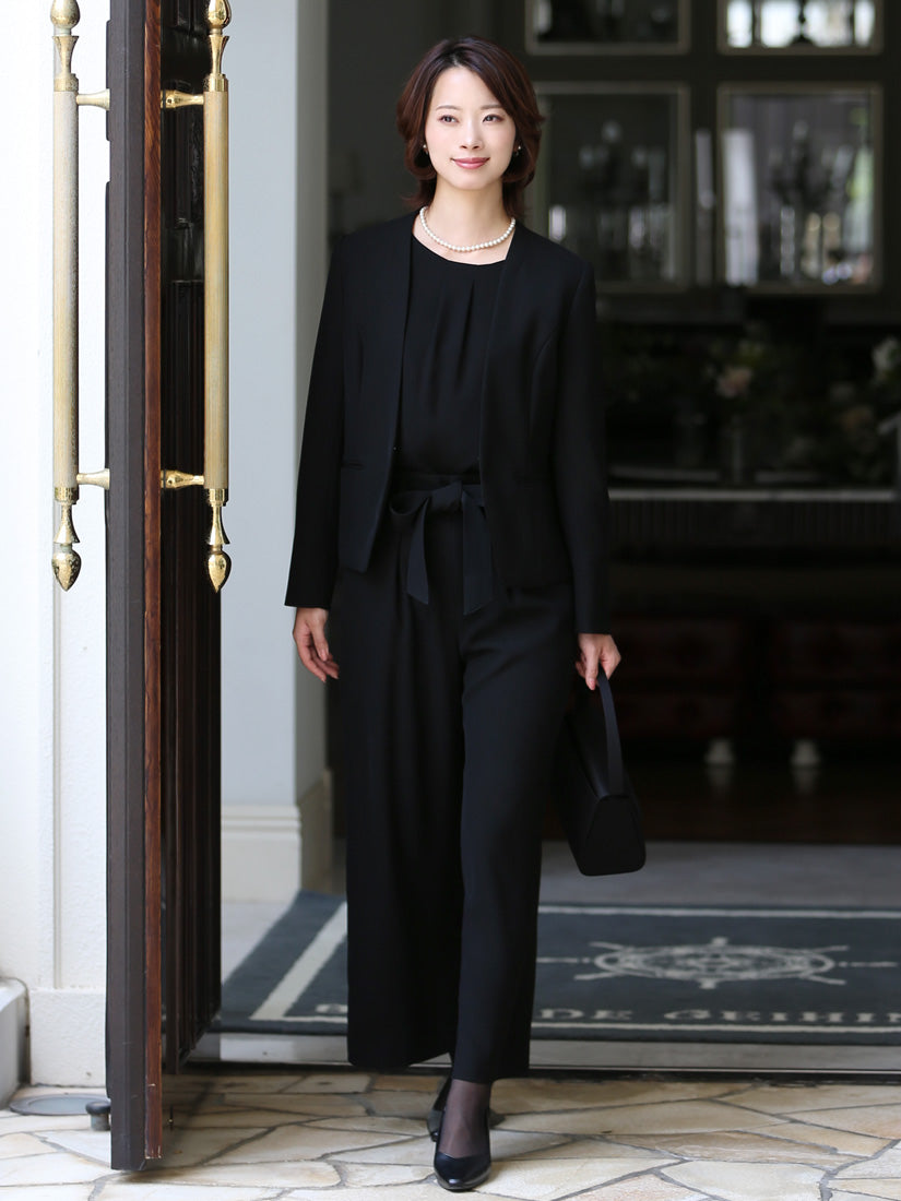ニナ グレース NINA GRACE 【TVドラマ「100万回言えばよかった」主演女優着用】ブラックフォーマル・喪服/パンツスーツ