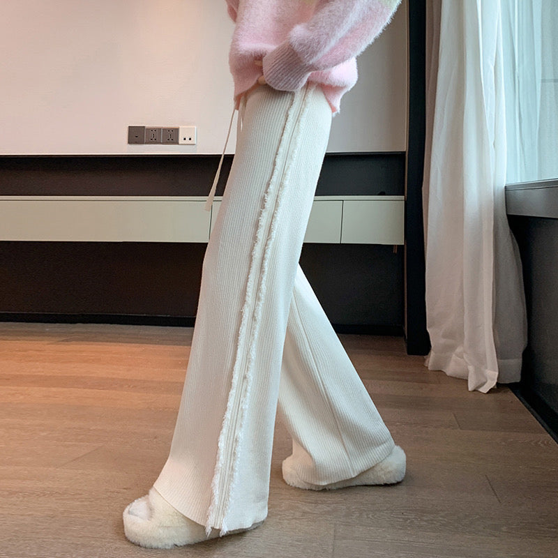ニジブラ nijibra 足長効果サイドフリンジニットパンツ ワイドパンツ パンツ ボトムス リブニット リブパンツ イージーパンツ サイドライン フリンジ 美脚 楽ちん ウエストゴム ハイウエスト 大人カジュアル きれいめ,ホワイト