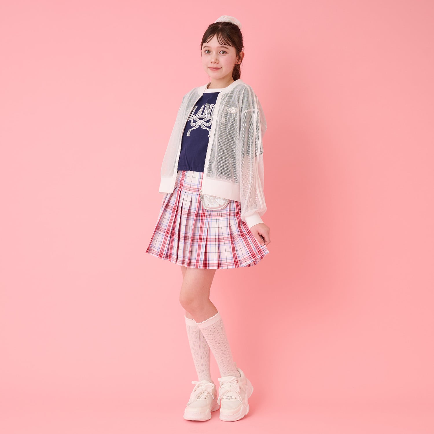 メゾピアノジュニア mezzo piano junior 透かし編みハイソックス （黒） 黒