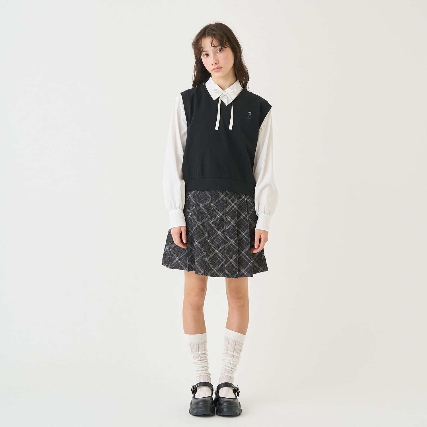 ポンポネットジュニア pom ponette junior カットソーベスト＆刺しゅうブラウスセット （黒） 黒