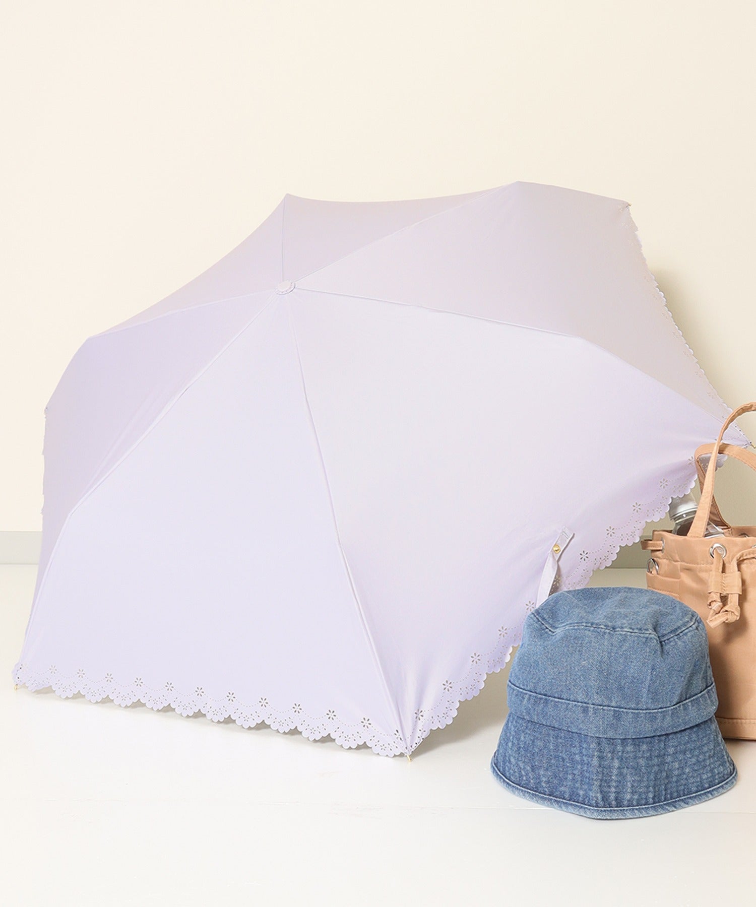 オールウェイグッドタイムニューベーシックストア ALWAYS GOOD TIME NEW BASIC STORE 【一級遮光・晴雨兼用】UV折りたたみ傘/日傘 フラワーヒートカット （ラベンダー） ラベンダー