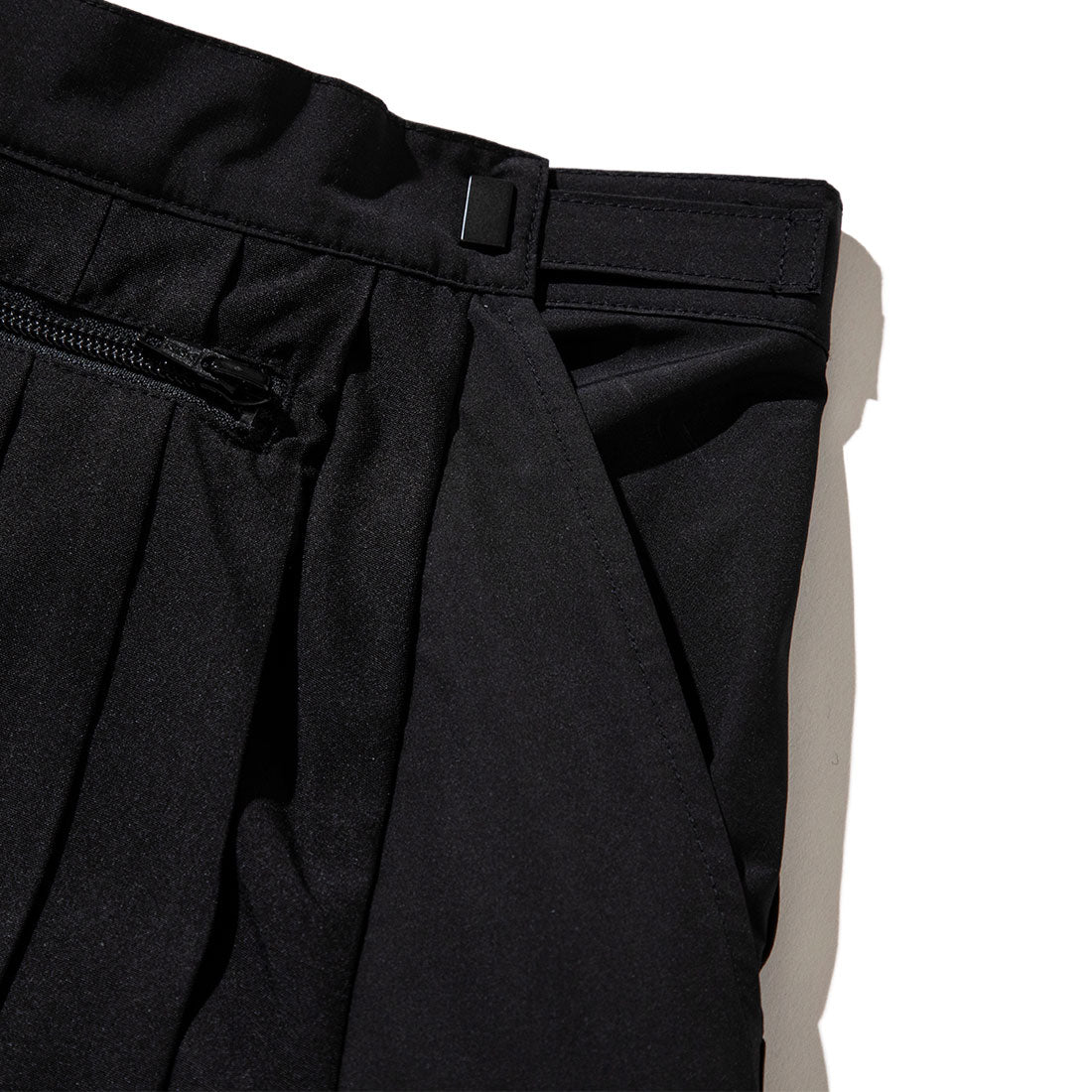 ノントーキョー NON TOKYO 2WAY マルチポケット プリーツ スカート（2WAY MULTIPOCKET PLEATS SKIRT） （BLACK） BLACK