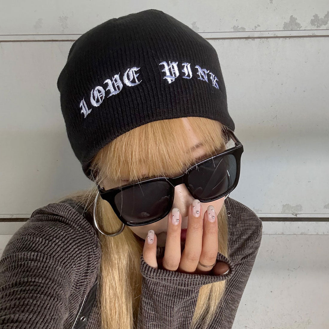 ノンヘッジ non-hedge ハナモジ刺繍ビーニー （ブラウン） ブラウン
