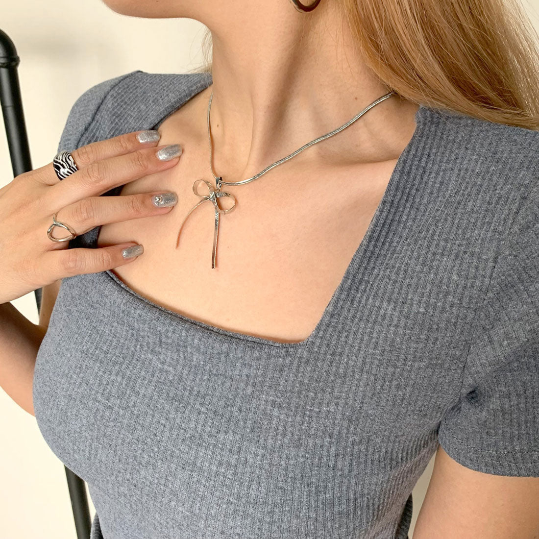 ノンヘッジ non-hedge チェーンリボンネックレス （ゴールド） ゴールド