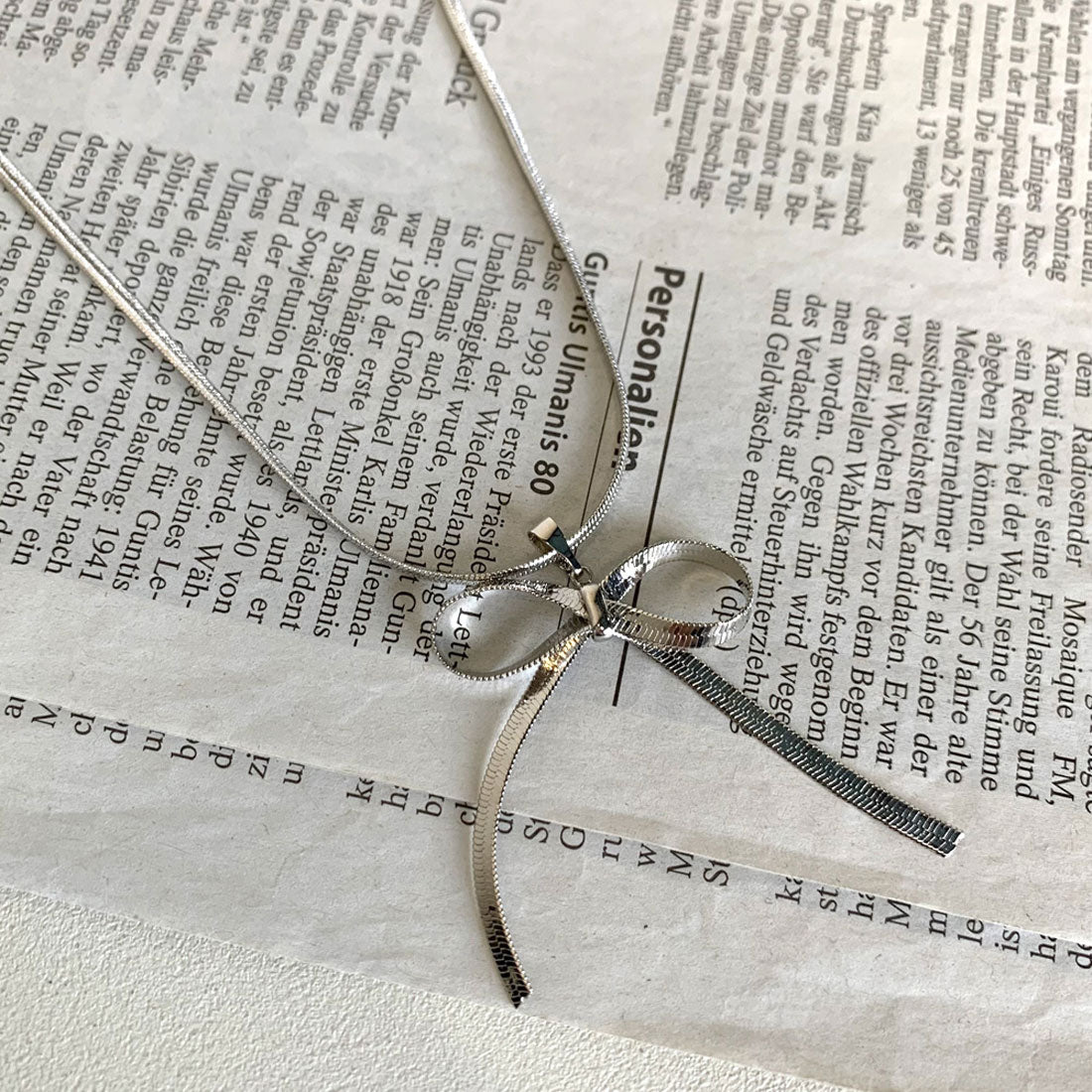 ノンヘッジ non-hedge チェーンリボンネックレス （ゴールド） ゴールド