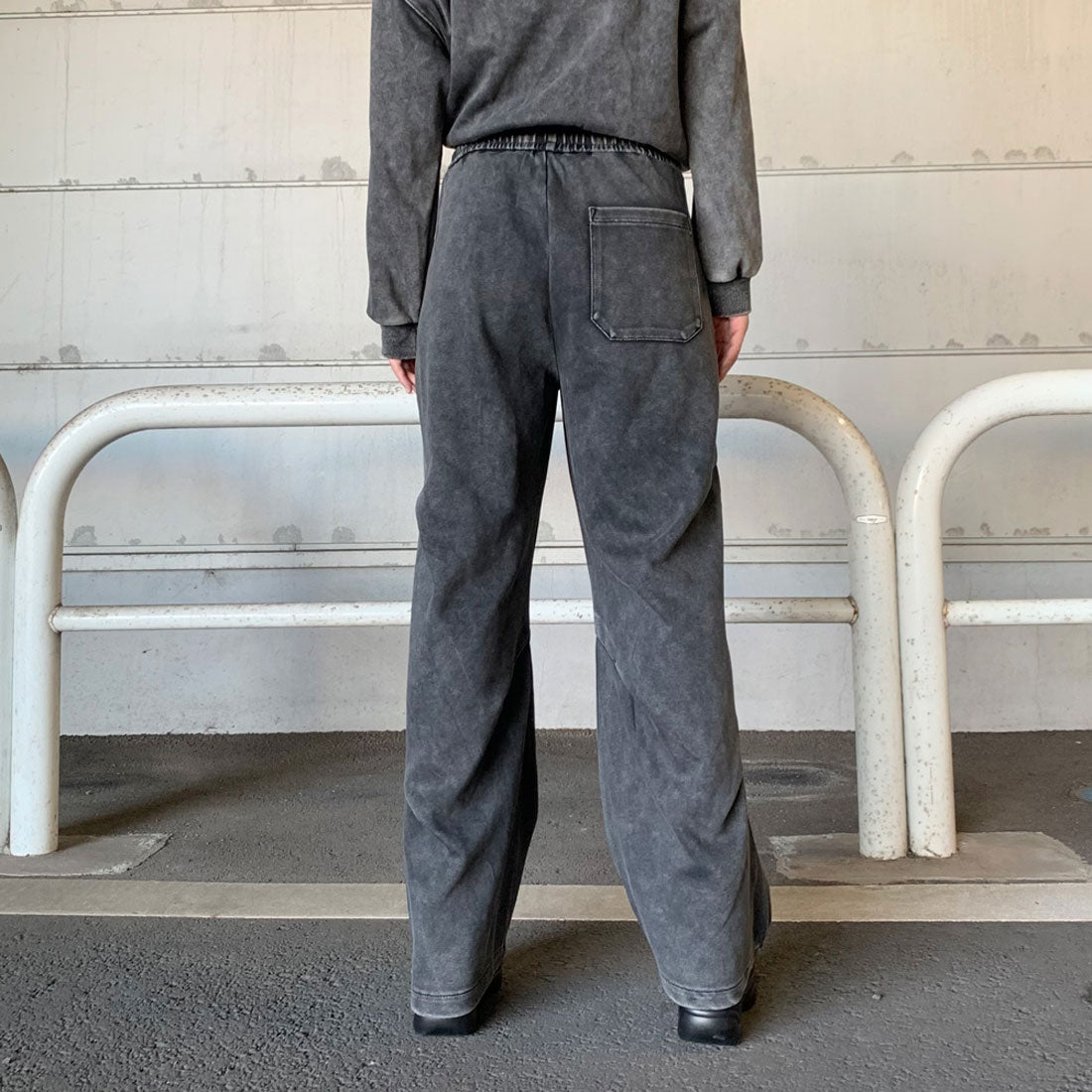 ノンヘッジ non-hedge ブリーチカットワイドパンツ （ブラック） ブラック