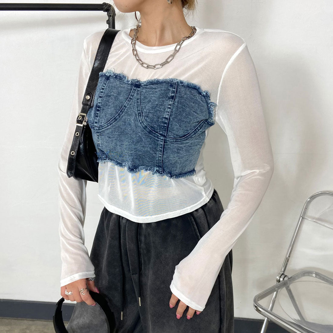 トップス 731 Non-hedge denim sheer switch top