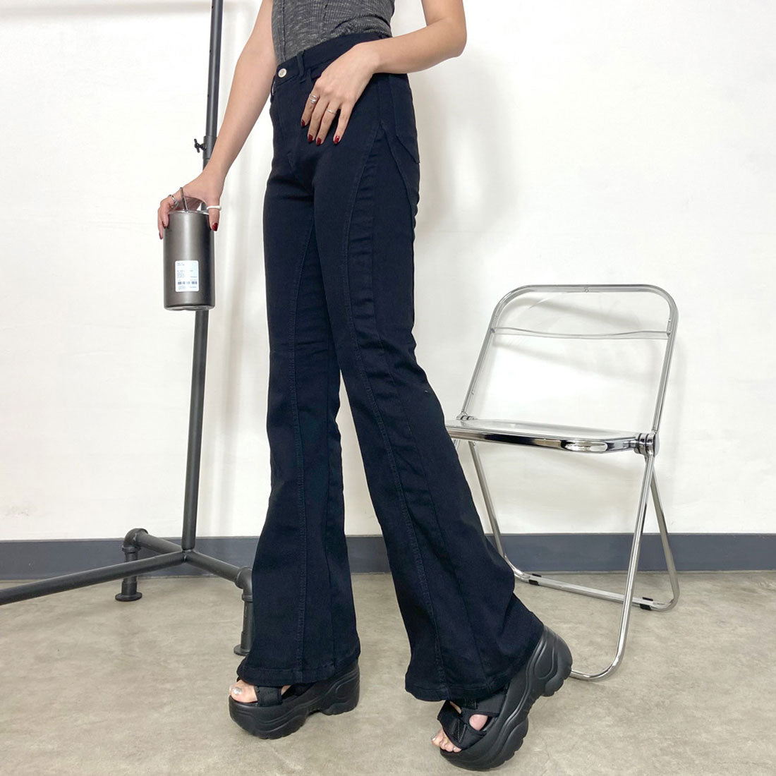 ノンヘッジ non-hedge 切替デニムフレアパンツ （ライトブルー） ライトブルー