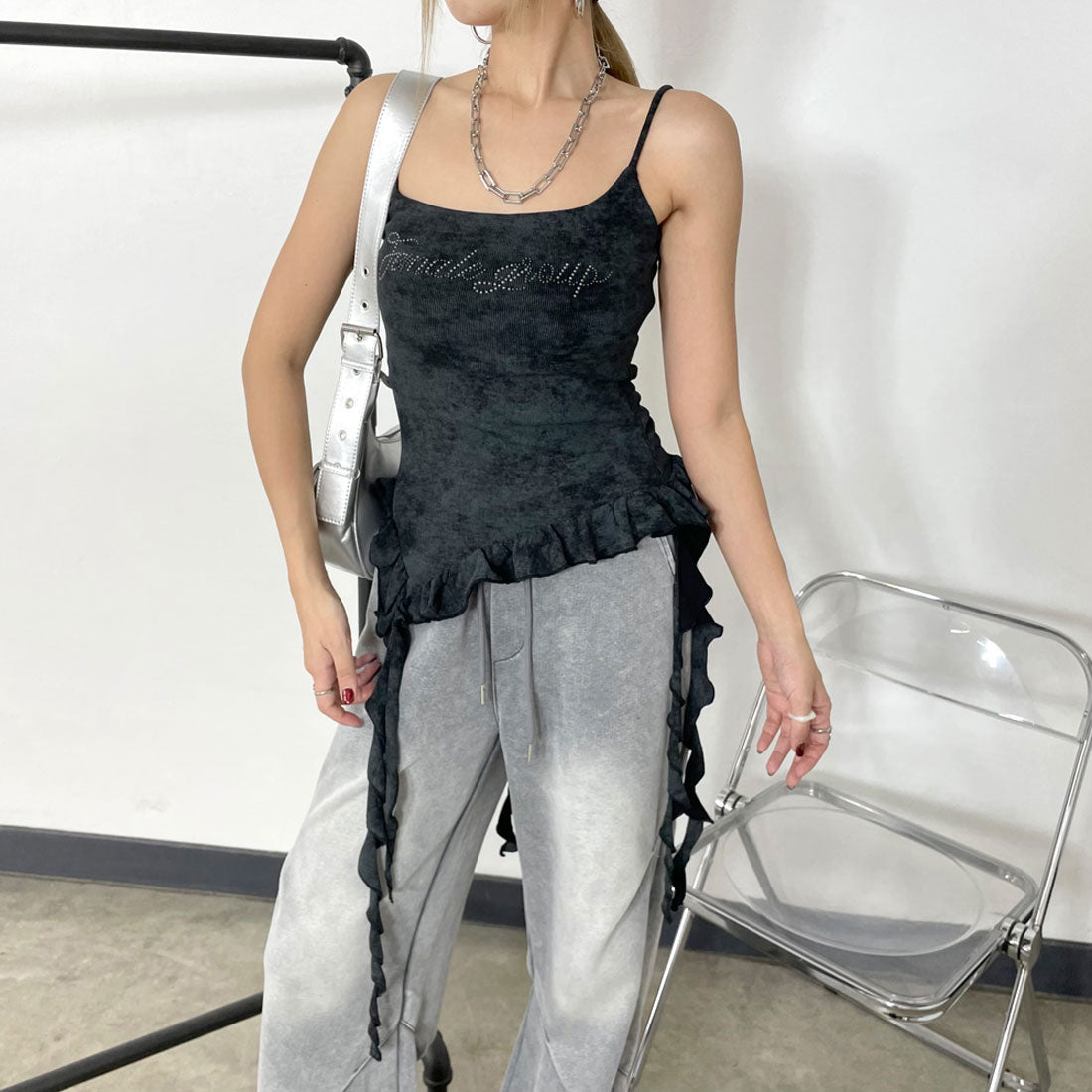 ノンヘッジ non-hedge ストーンロゴアシメトップス （チャコール） チャコール