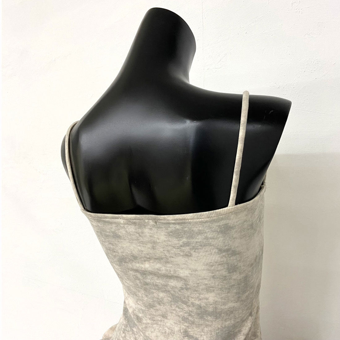 ノンヘッジ non-hedge ストーンロゴアシメトップス （チャコール） チャコール