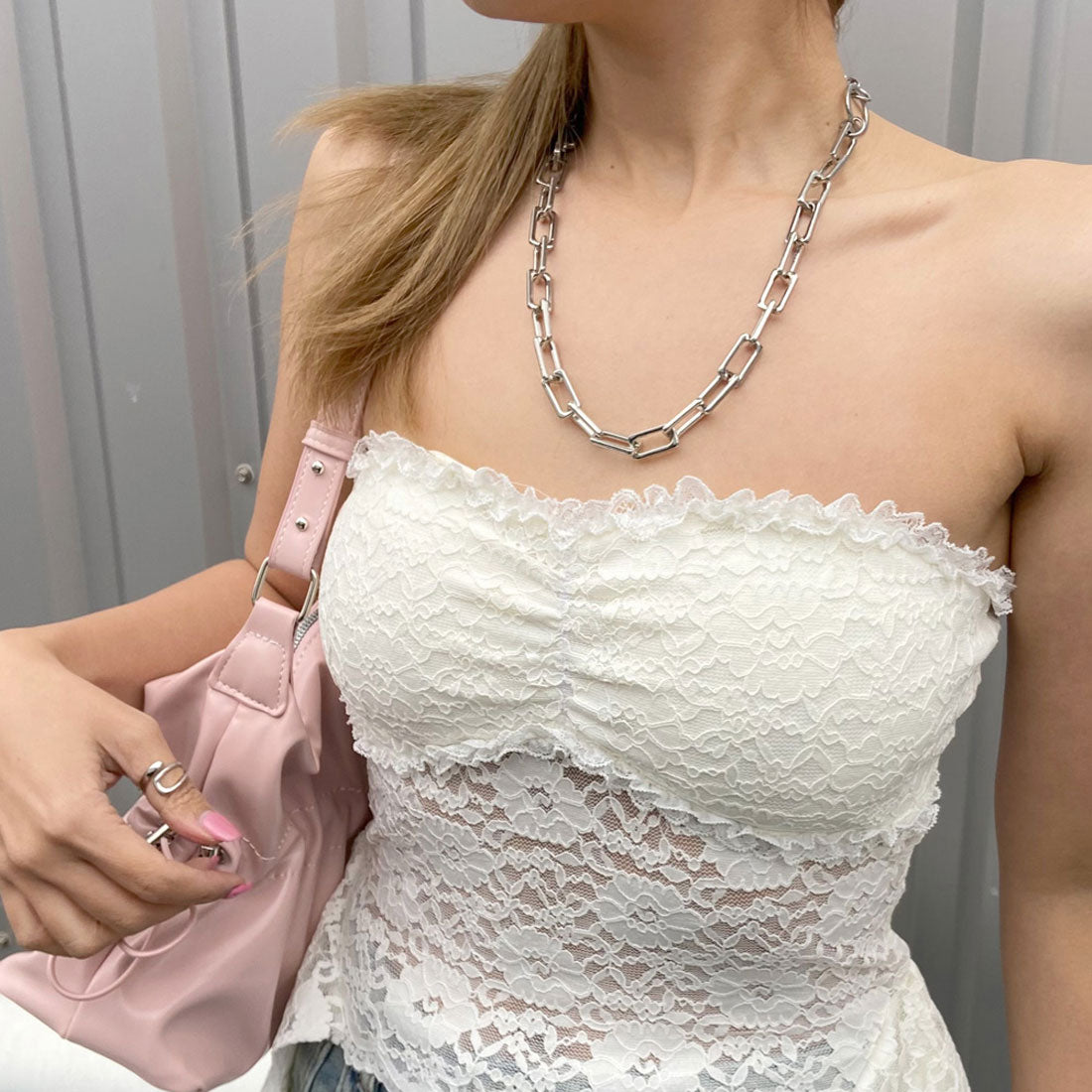 ノンヘッジ non-hedge レースベアアシメトップス （アイボリー） アイボリー