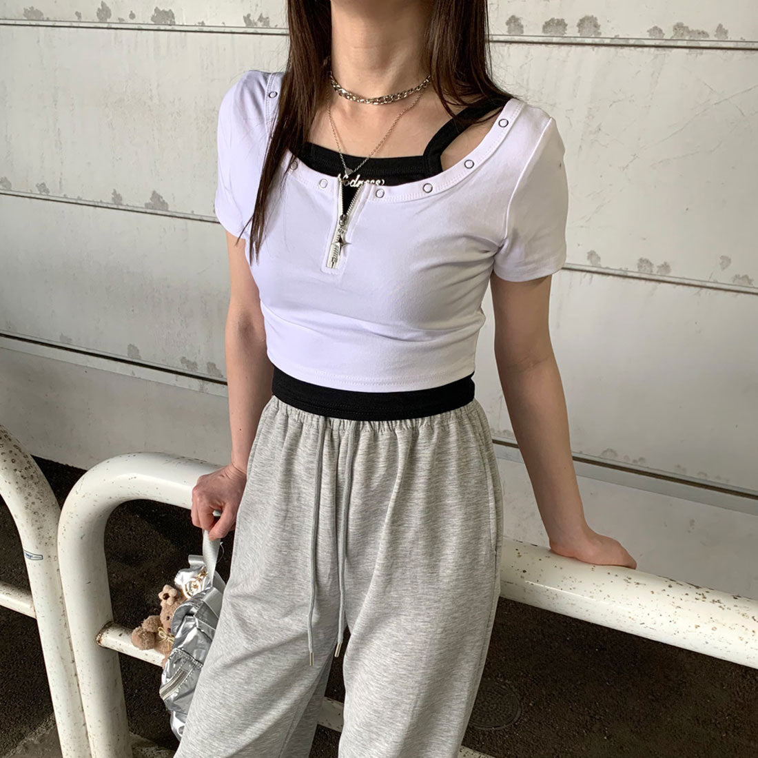 ノンヘッジ non-hedge アンサンブルZIPショートトップス （グレー） グレー