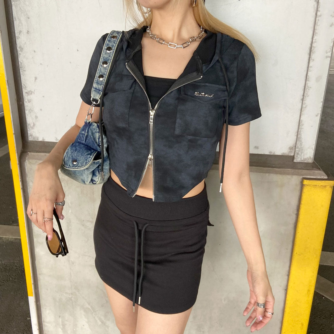 トップス 808 Non-Hedge Logo Embroidered ZIP Knit Top