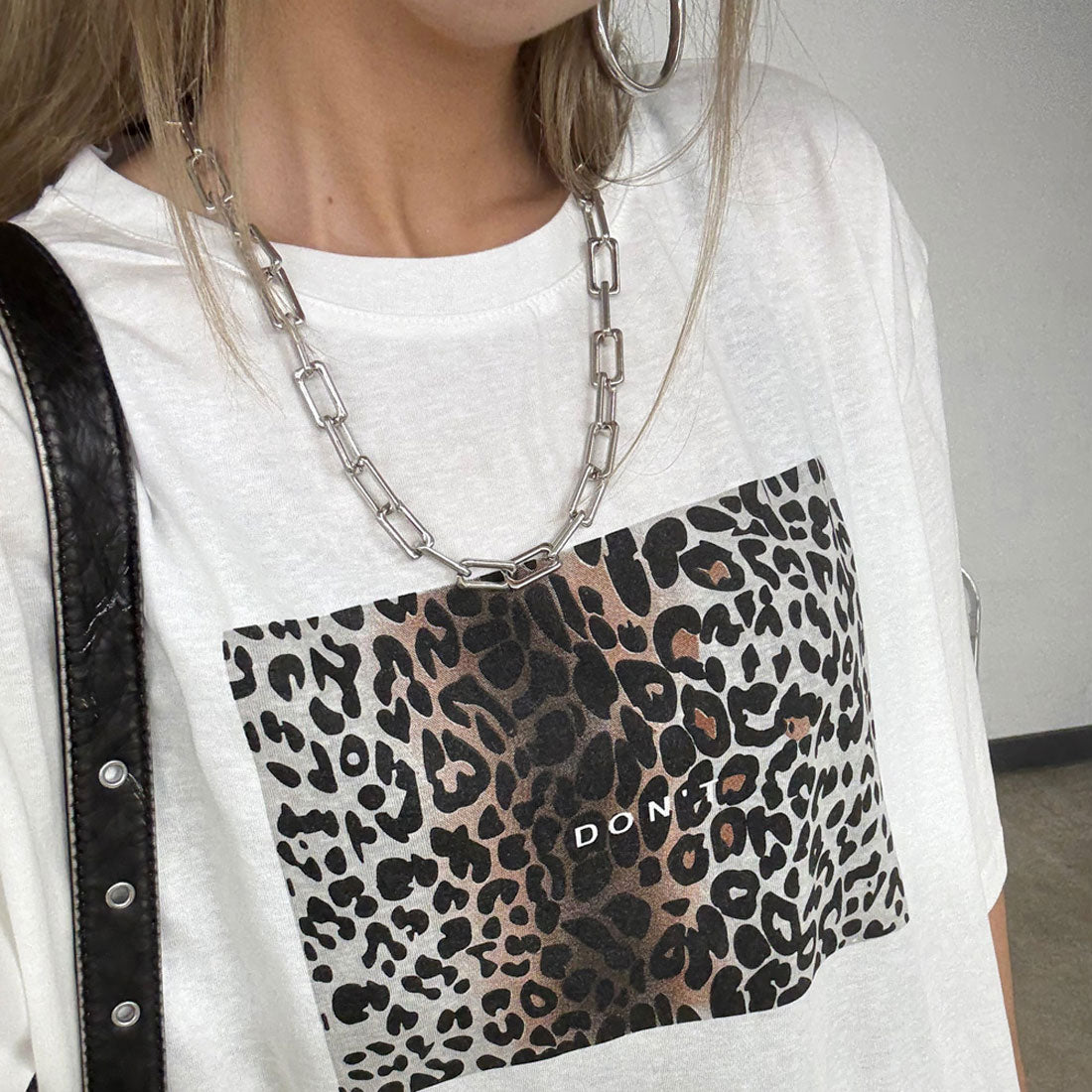 ノンヘッジ non-hedge ヒョウ柄ビッグTシャツ （ブラック） ブラック