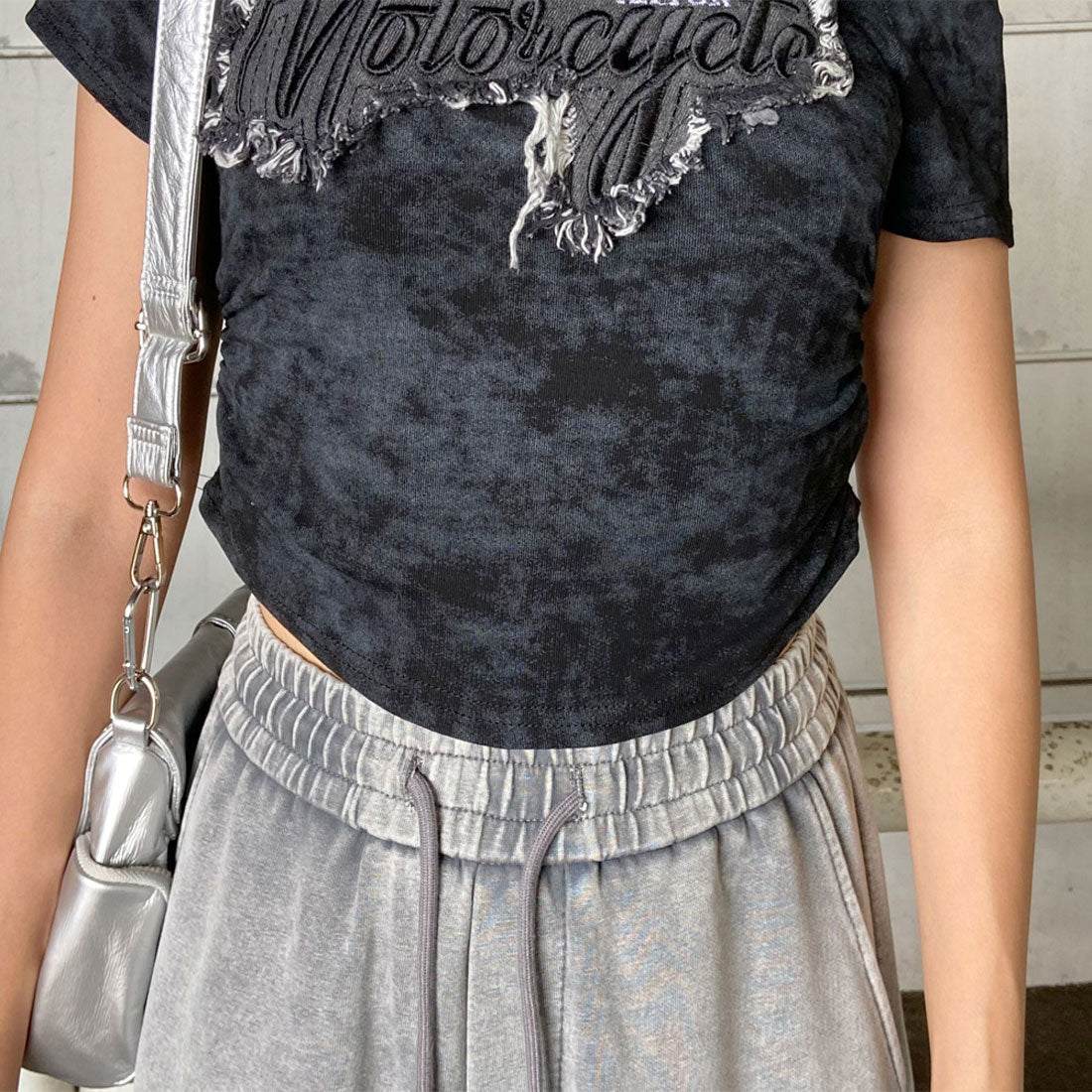 ノンヘッジ non-hedge デニムロゴワンショルダーTシャツ （ブラック） ブラック
