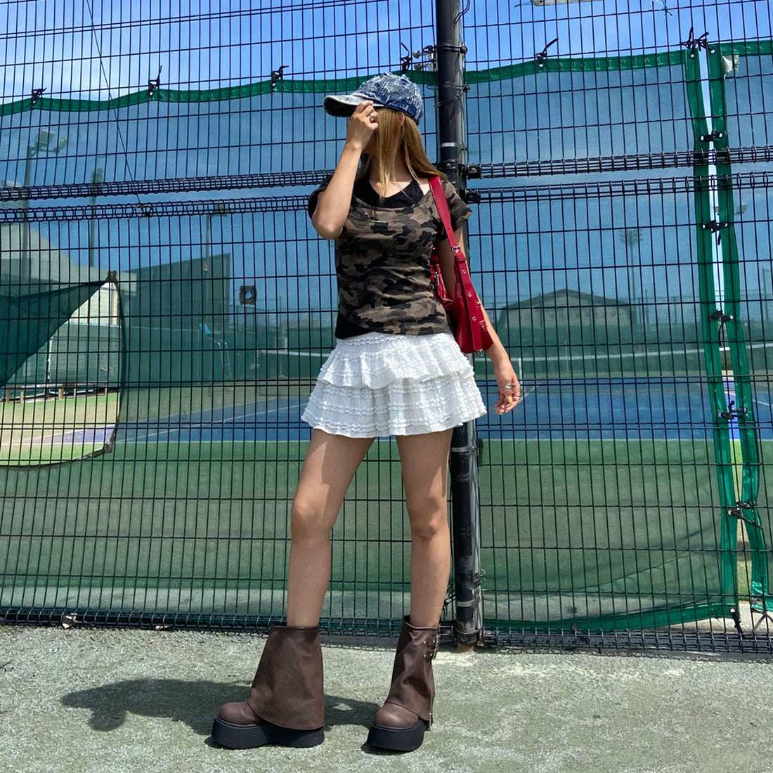 ノンヘッジ non-hedge 迷彩アンサンブル風プレートロゴトップス （グレー） グレー