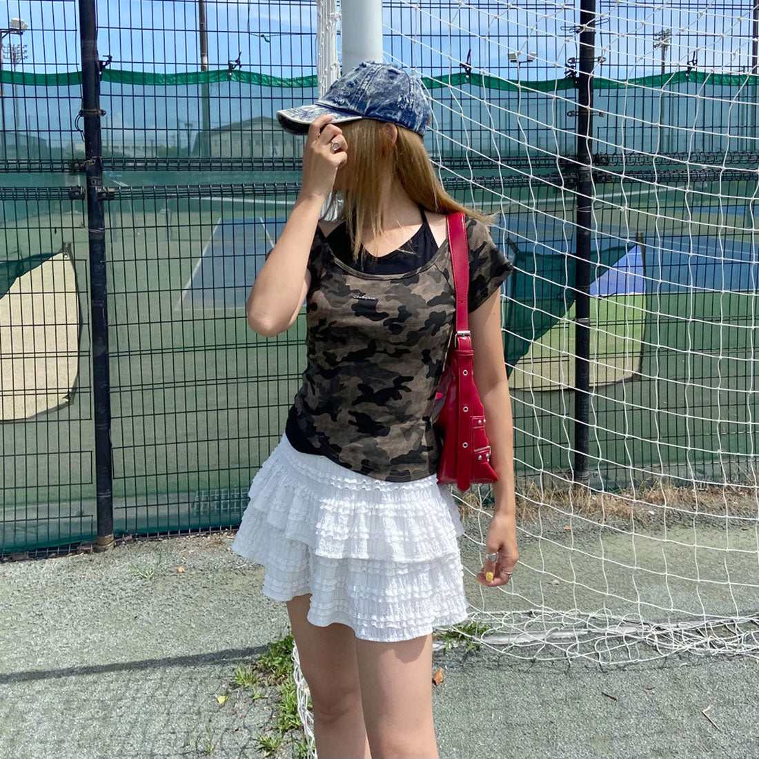 ノンヘッジ non-hedge 迷彩アンサンブル風プレートロゴトップス （グレー） グレー
