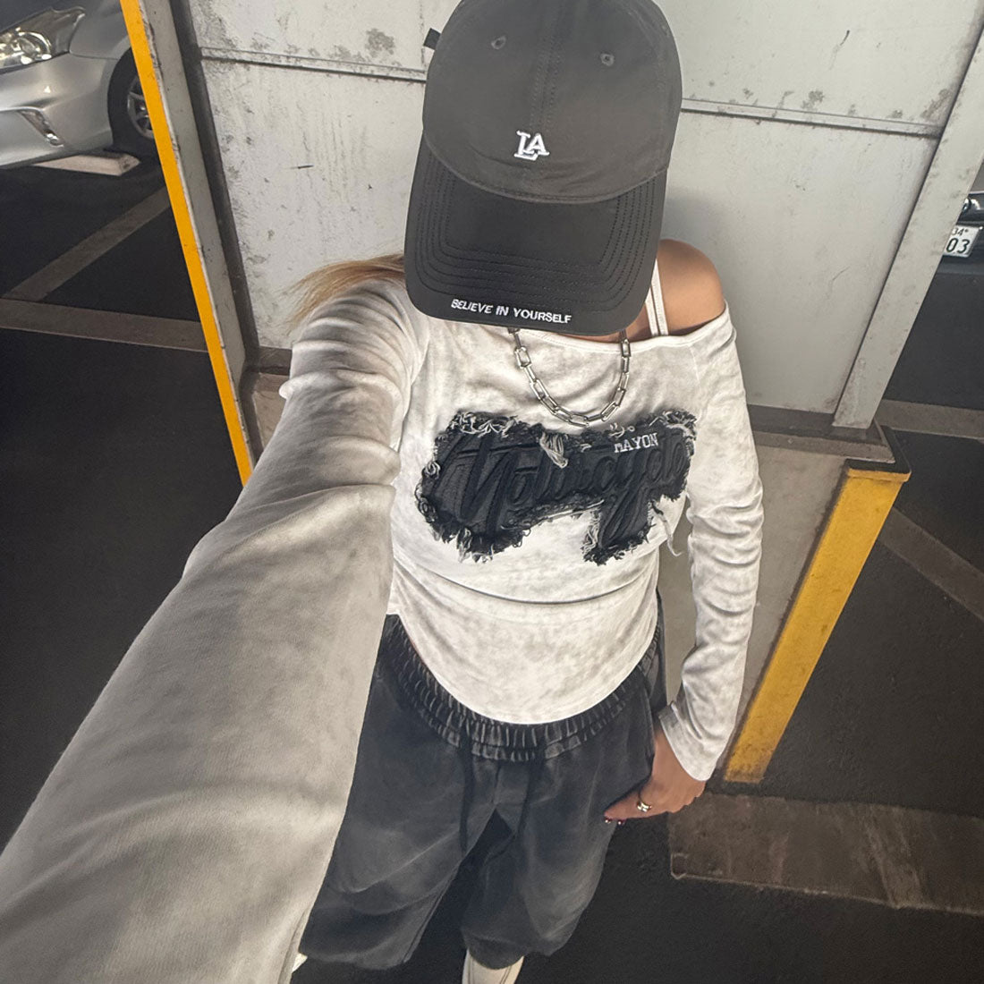 ノンヘッジ non-hedge デニムロゴワンショルダーTシャツ （ブラック） ブラック