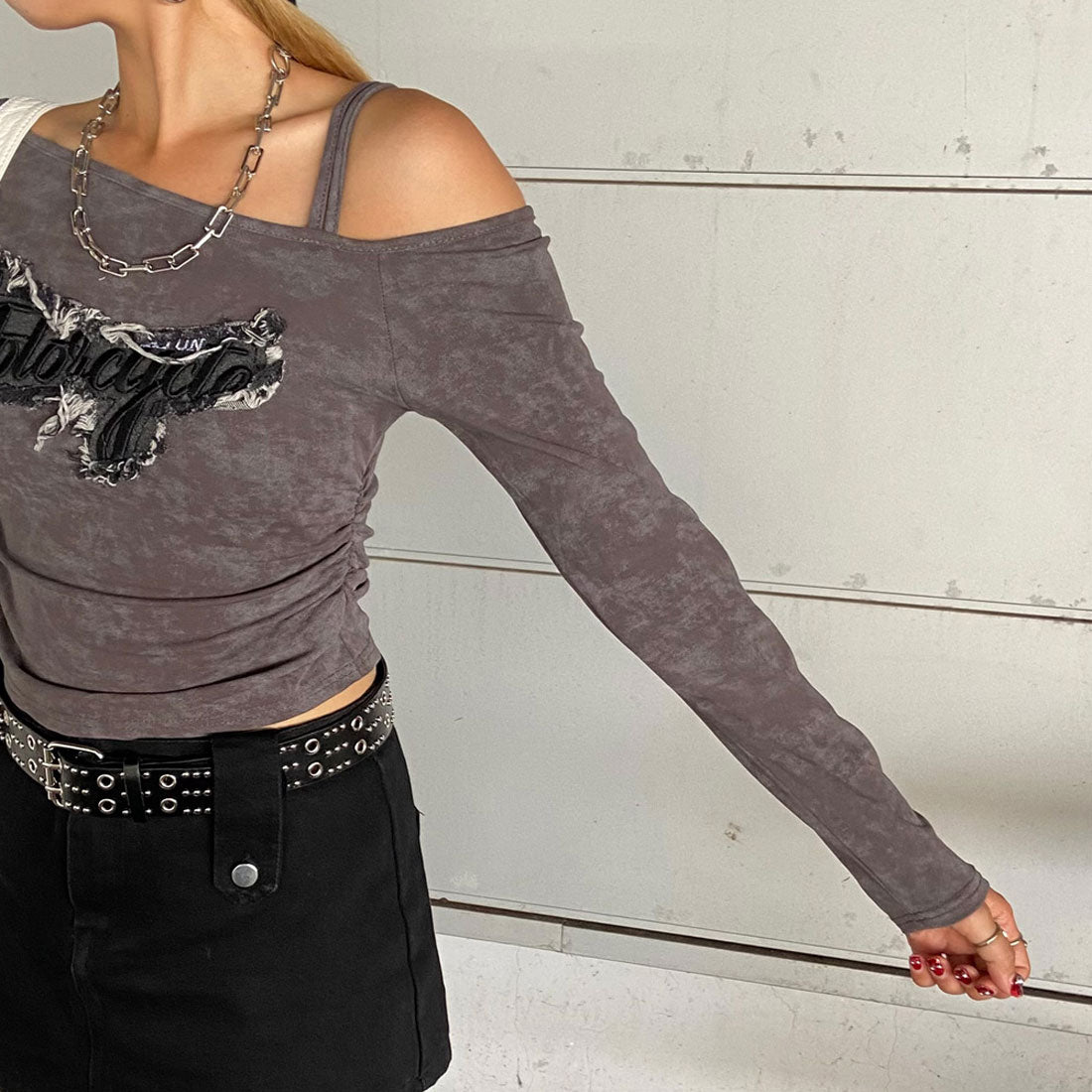 ノンヘッジ non-hedge デニムロゴワンショルダーTシャツ （ブラック） ブラック