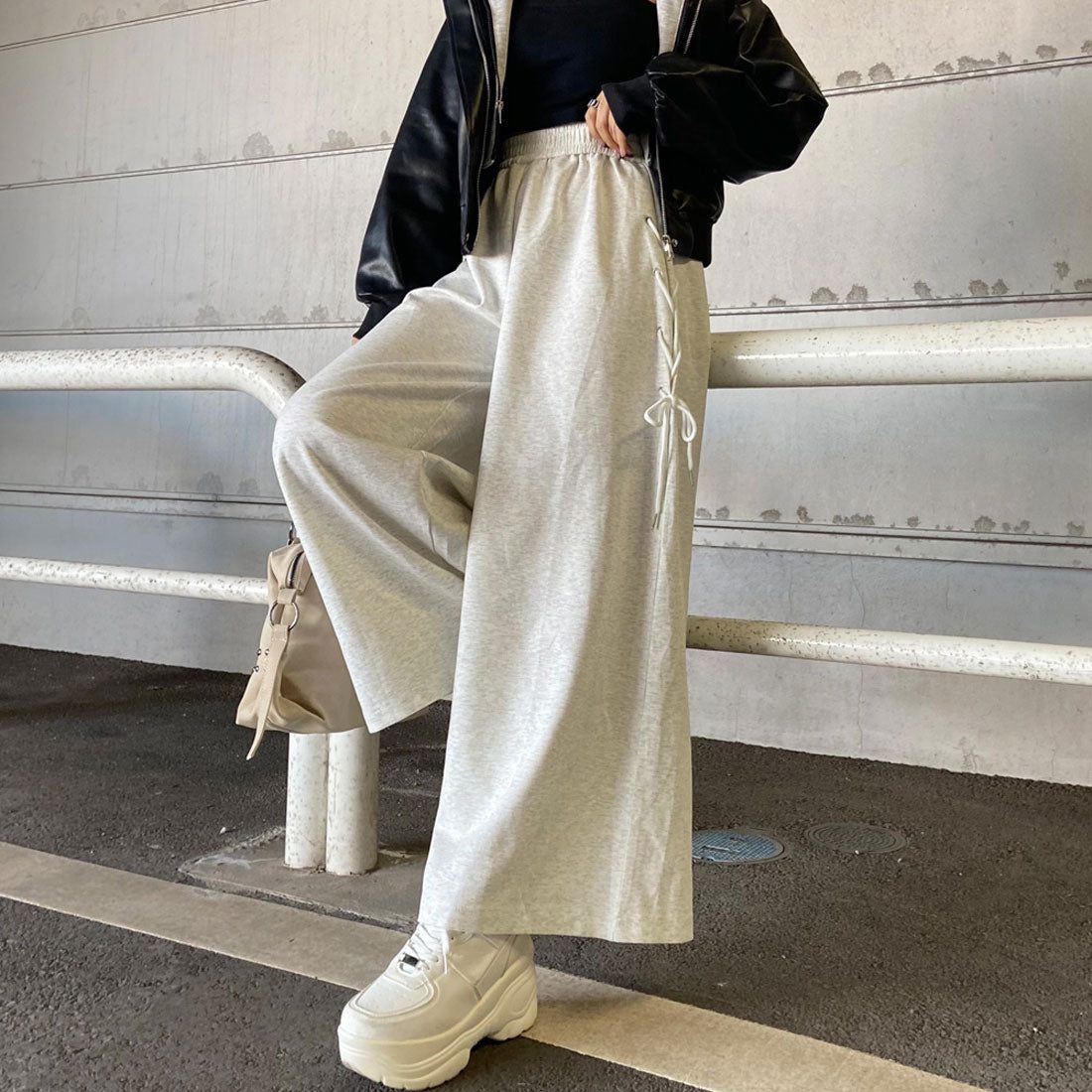 ノンヘッジ non-hedge サイドレースアップカットワイドパンツ （グレー） グレー