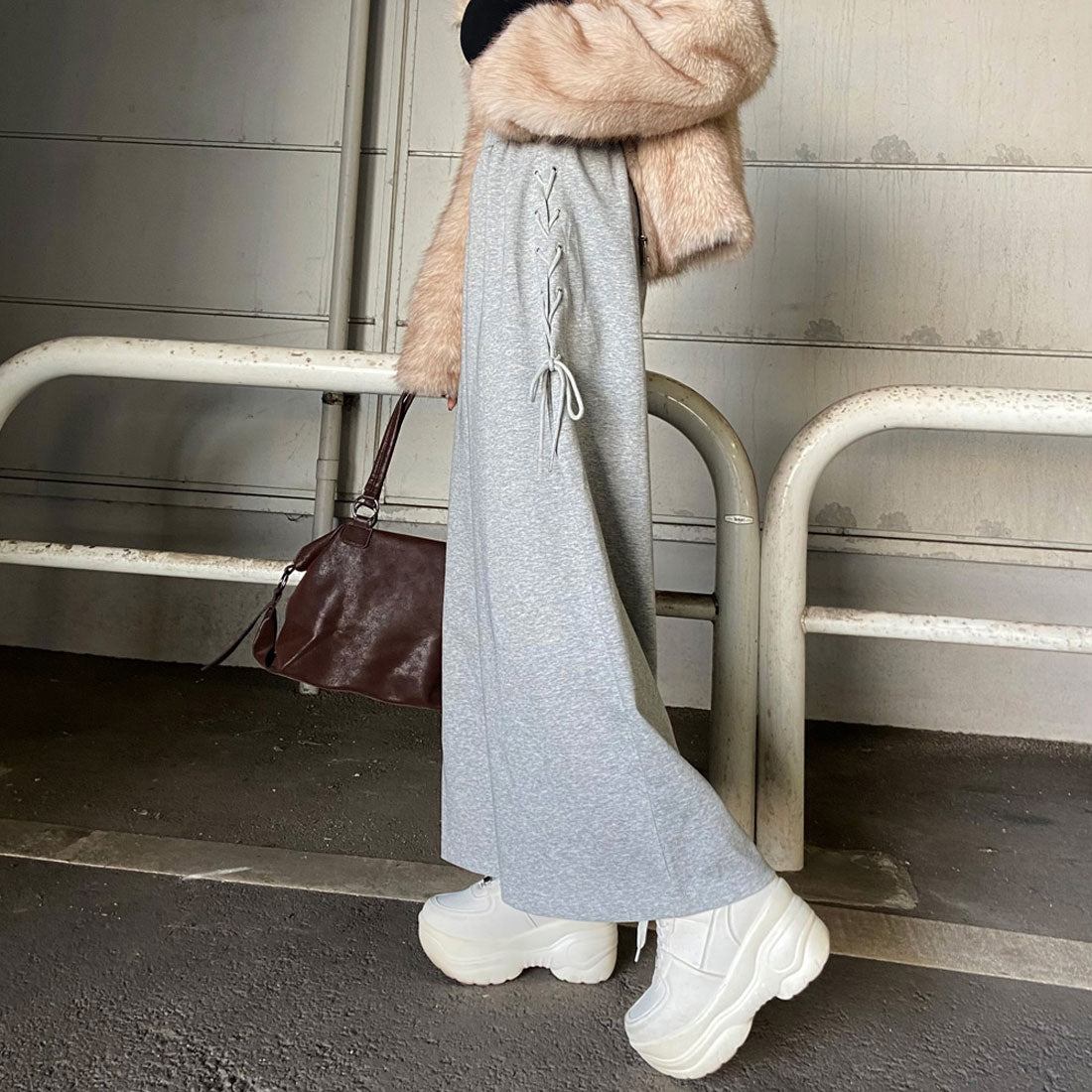 ノンヘッジ non-hedge サイドレースアップカットワイドパンツ （グレー） グレー