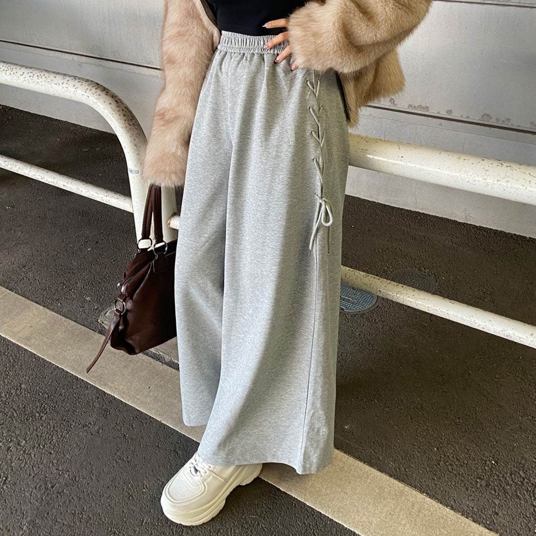 ノンヘッジ non-hedge サイドレースアップカットワイドパンツ （グレー） グレー