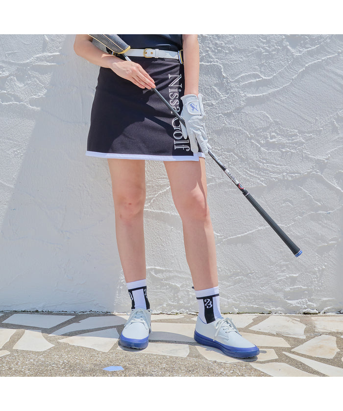 エヌエス23・パー・ニッサゴルフ NS23 par Nissa Golf ロゴジャカードミディアムソックス （ブラック） ブラック