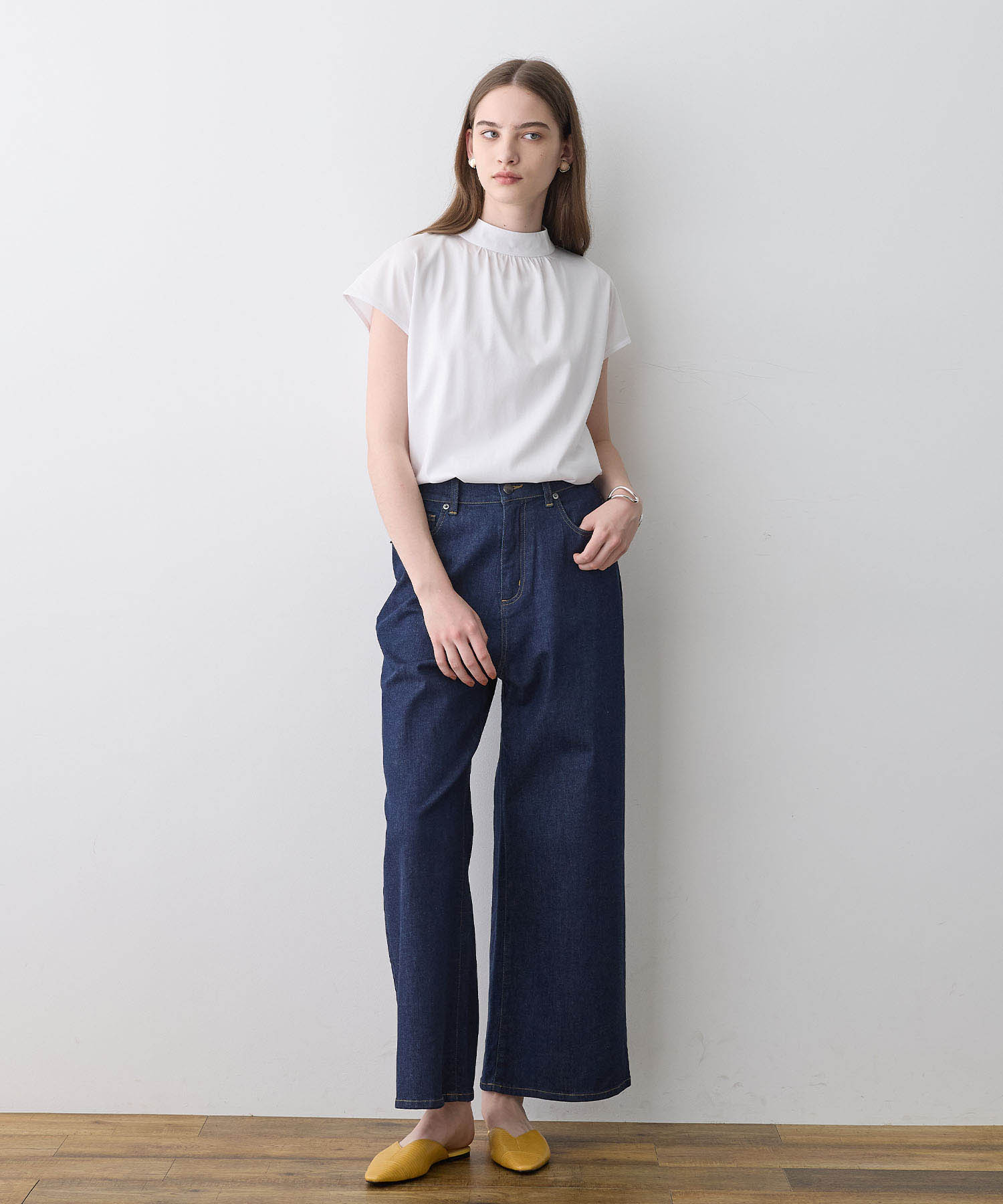 ルスークホリデー LE SOUK HOLIDAY 【接触冷感】ギャザーネックフレンチスリーブTシャツ （オフ） オフ