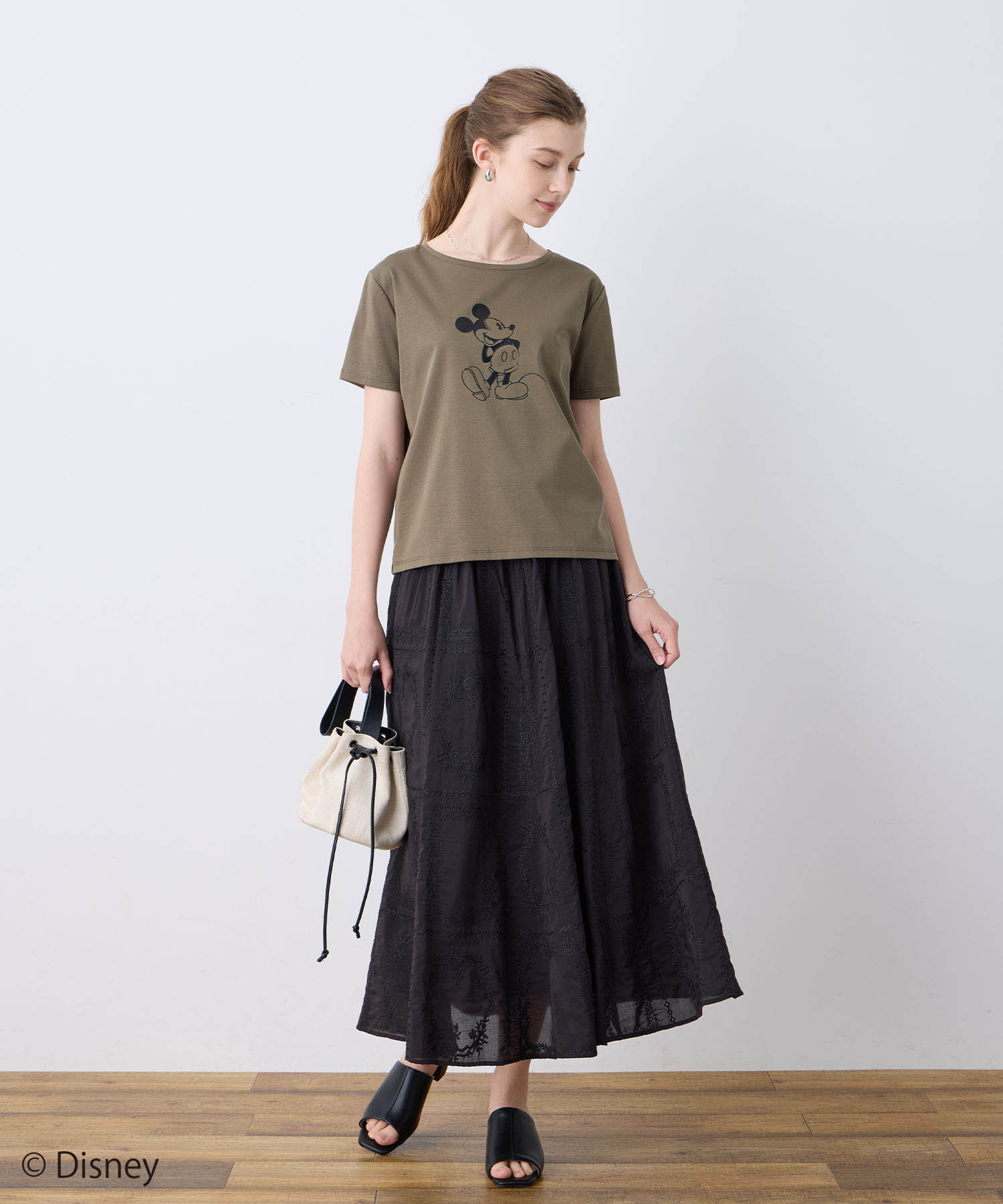 ルスークホリデー LE SOUK HOLIDAY Mickey MouseコラボモチーフTシャツ （チャコールグレー） チャコールグレー