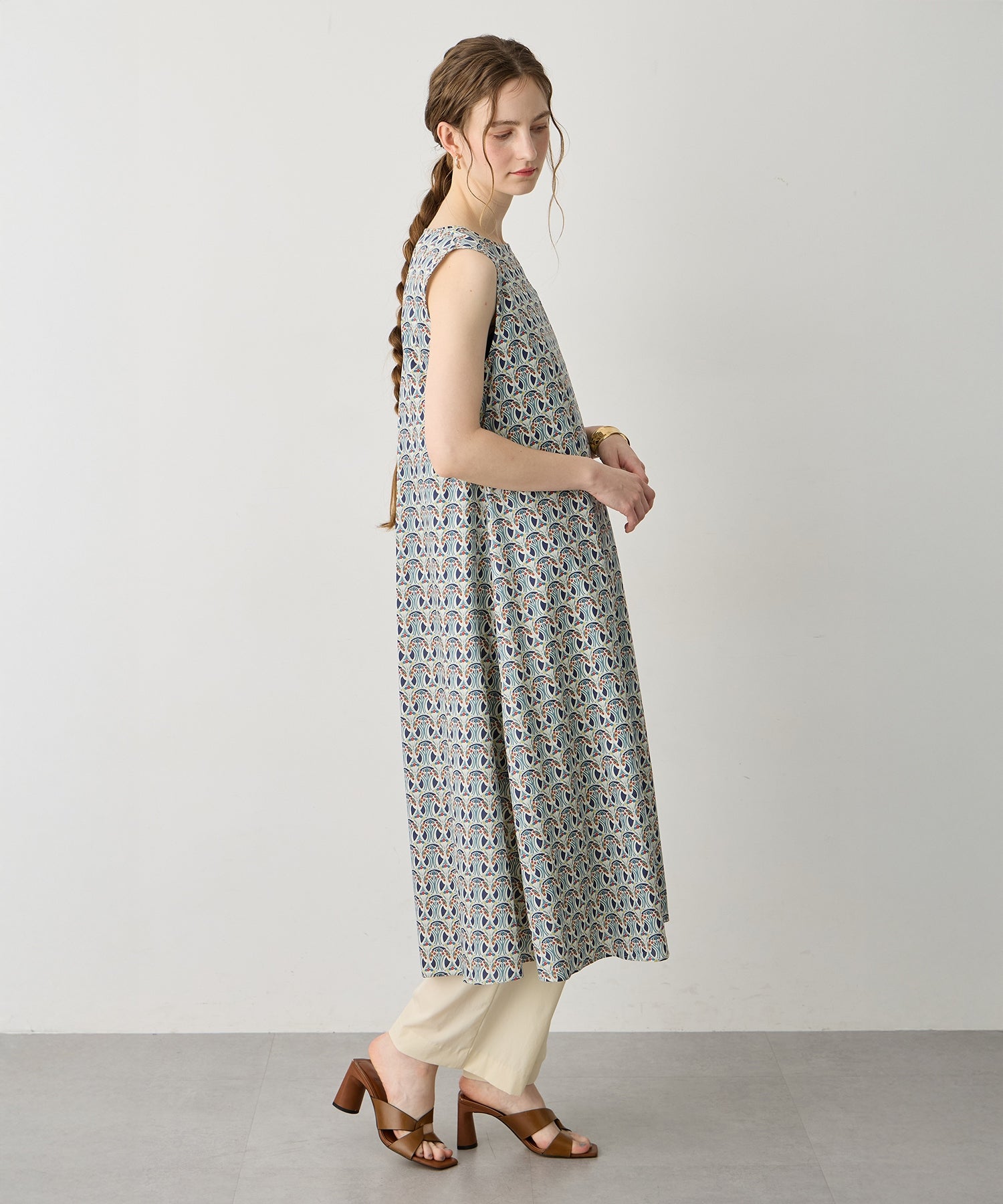 ルスークホリデー LE SOUK HOLIDAY 【Liberty】リバティプリントワンピース （ネイビー） ネイビー
