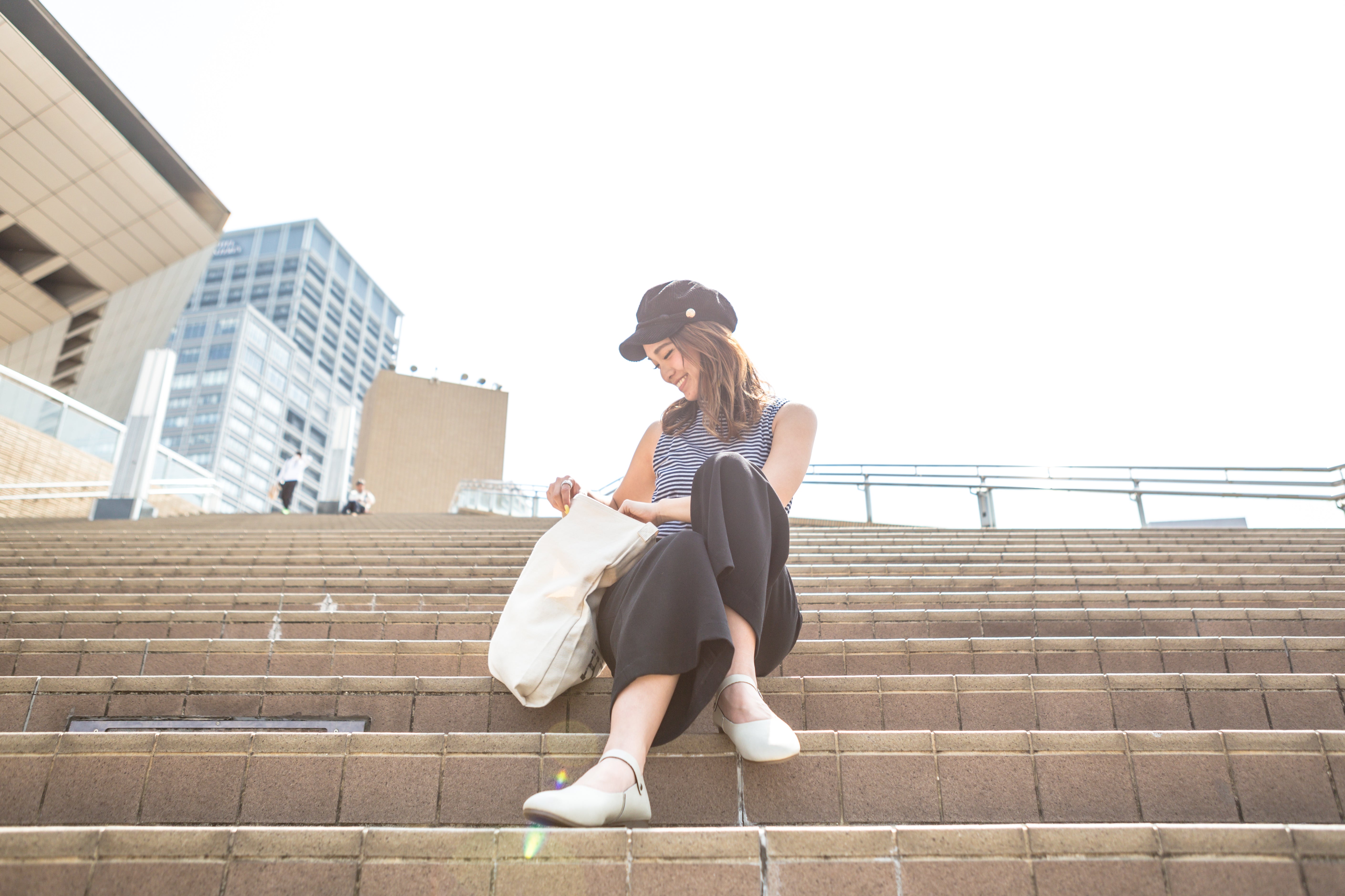 パンプス ストラップ 2WAY 調整ベルト付き 日本製 ぺたんこ フラット パンプス 痛くない 走れる ラウンドトゥ レディース バレエフラット