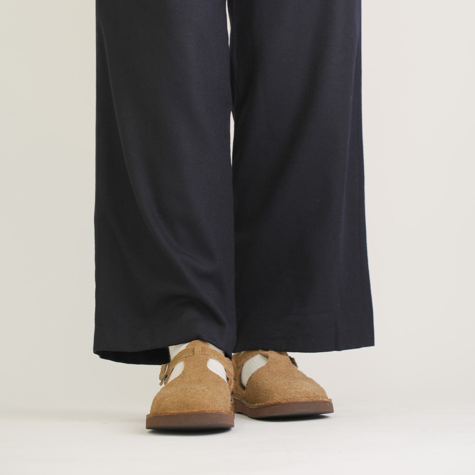 オーガニックハンドルーム Organic handloom GUNA OH003491 （NEW TAUPE） NEW TAUPE