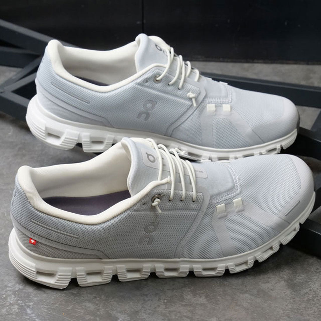 オン On M Cloud 6 Glacier/White [3MF10070070 SS25]
