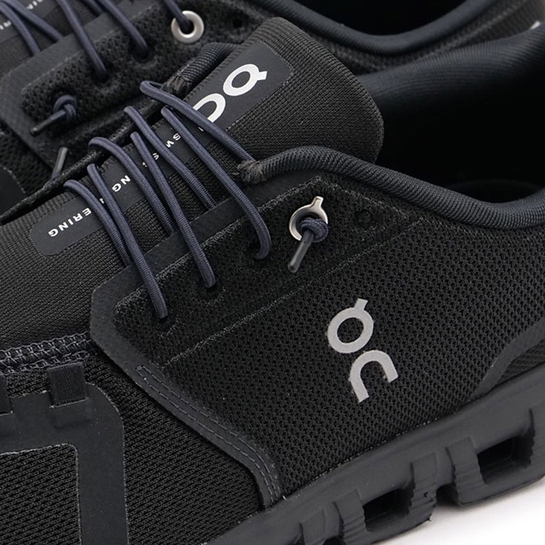 On M Cloud 6 Black/Black [3MF10071043 SS25]