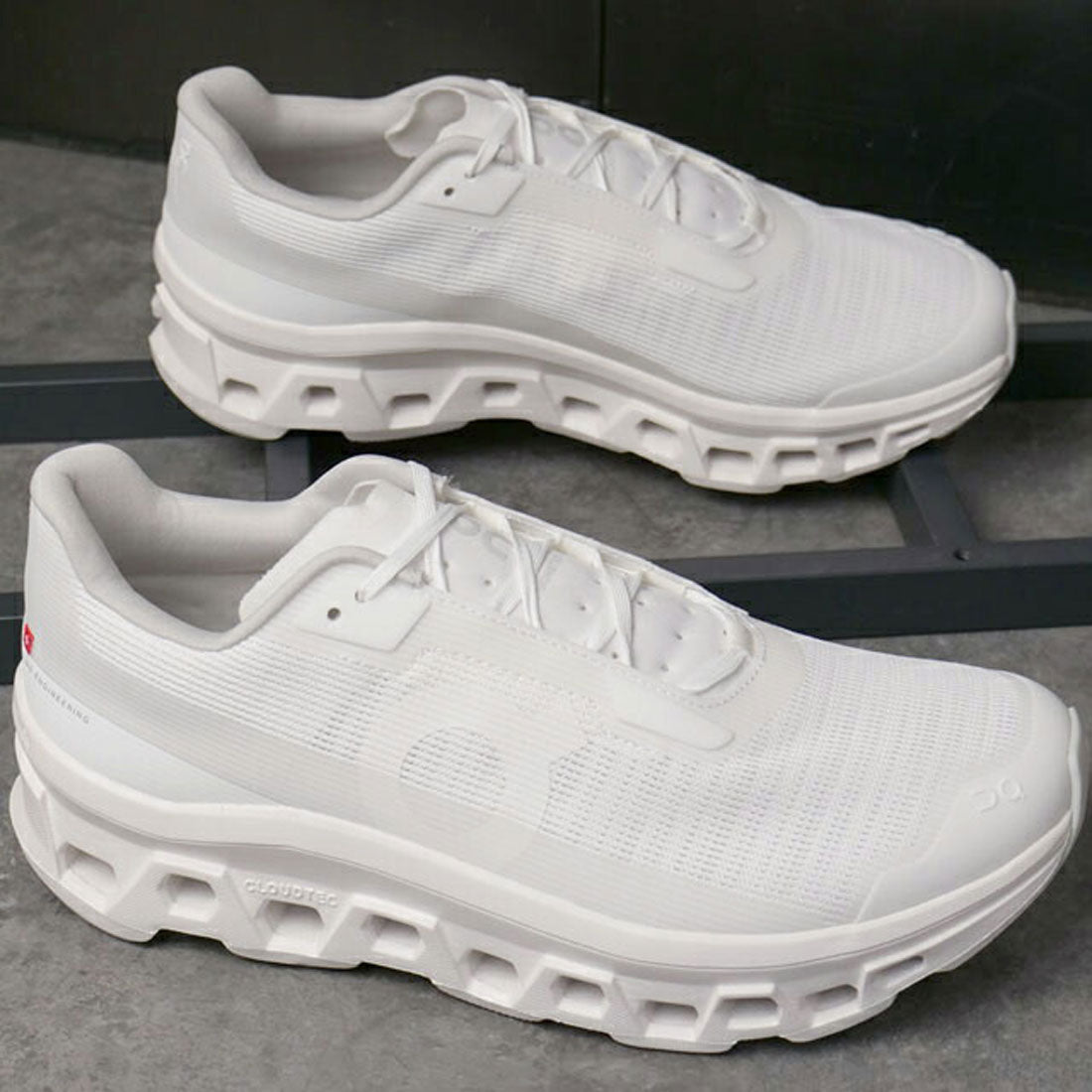 オン On M Cloudmster Void White/White [3MF10671200 SS25] （White/White） White/White