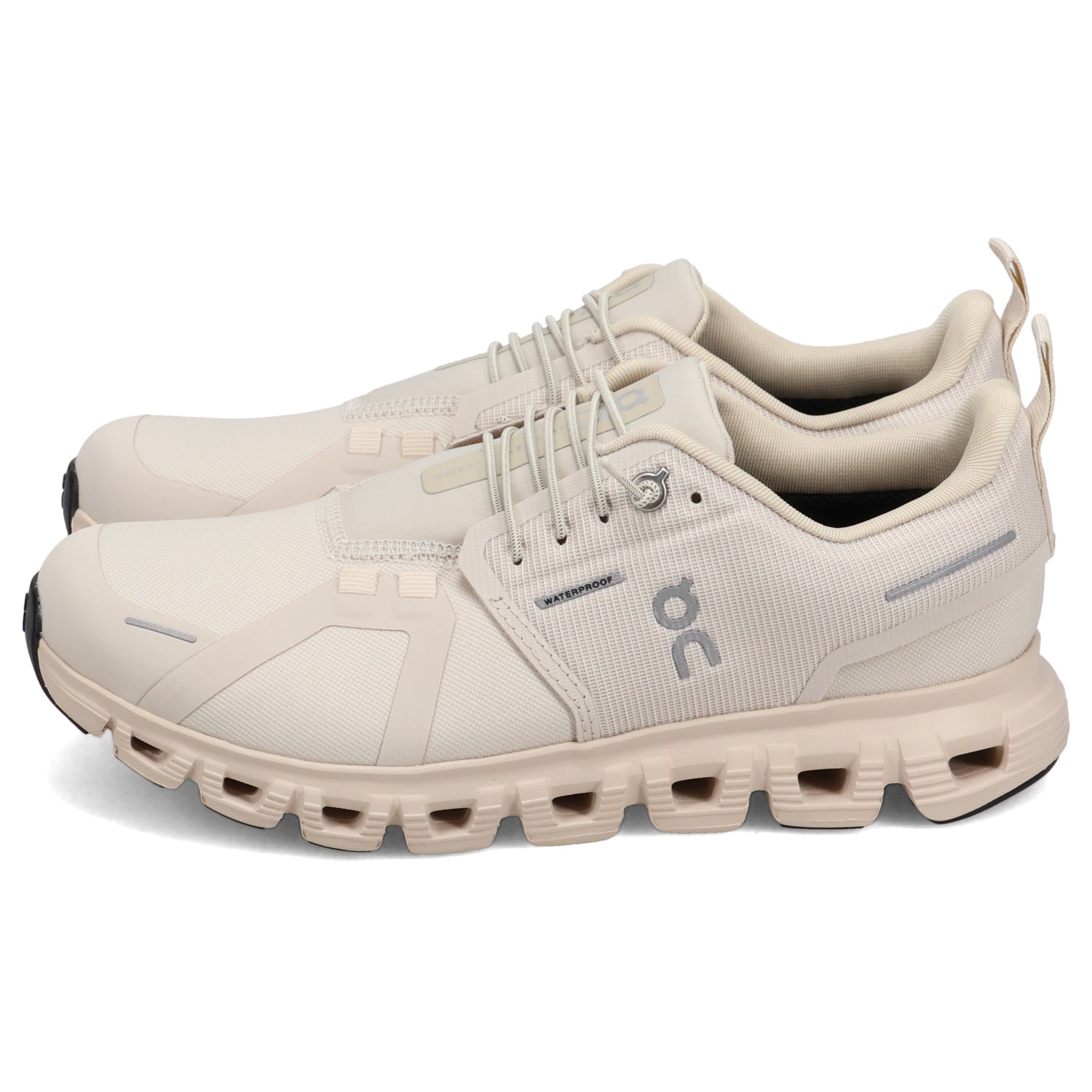 オン On クラウド6 ウォータープルーフ スニーカー レディース 防水 CLOUD 6 WATERPROOF W オフ ホワイト 3WF10053036 （MMM） MMM